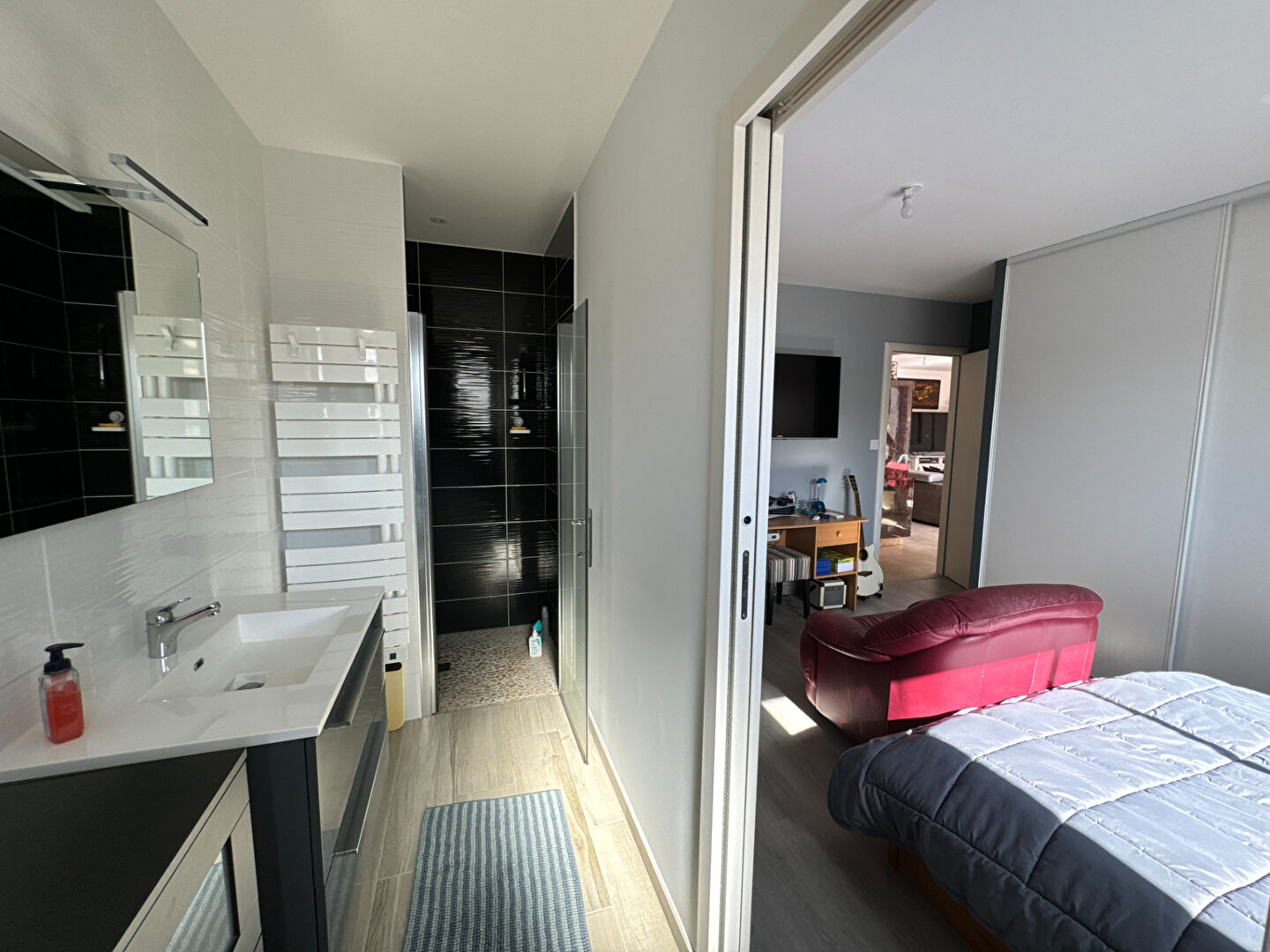 image
LES SABLES D'OLONNE - MAISON RECENTE -135 M² - 4 CHAMBRES - PISCINE