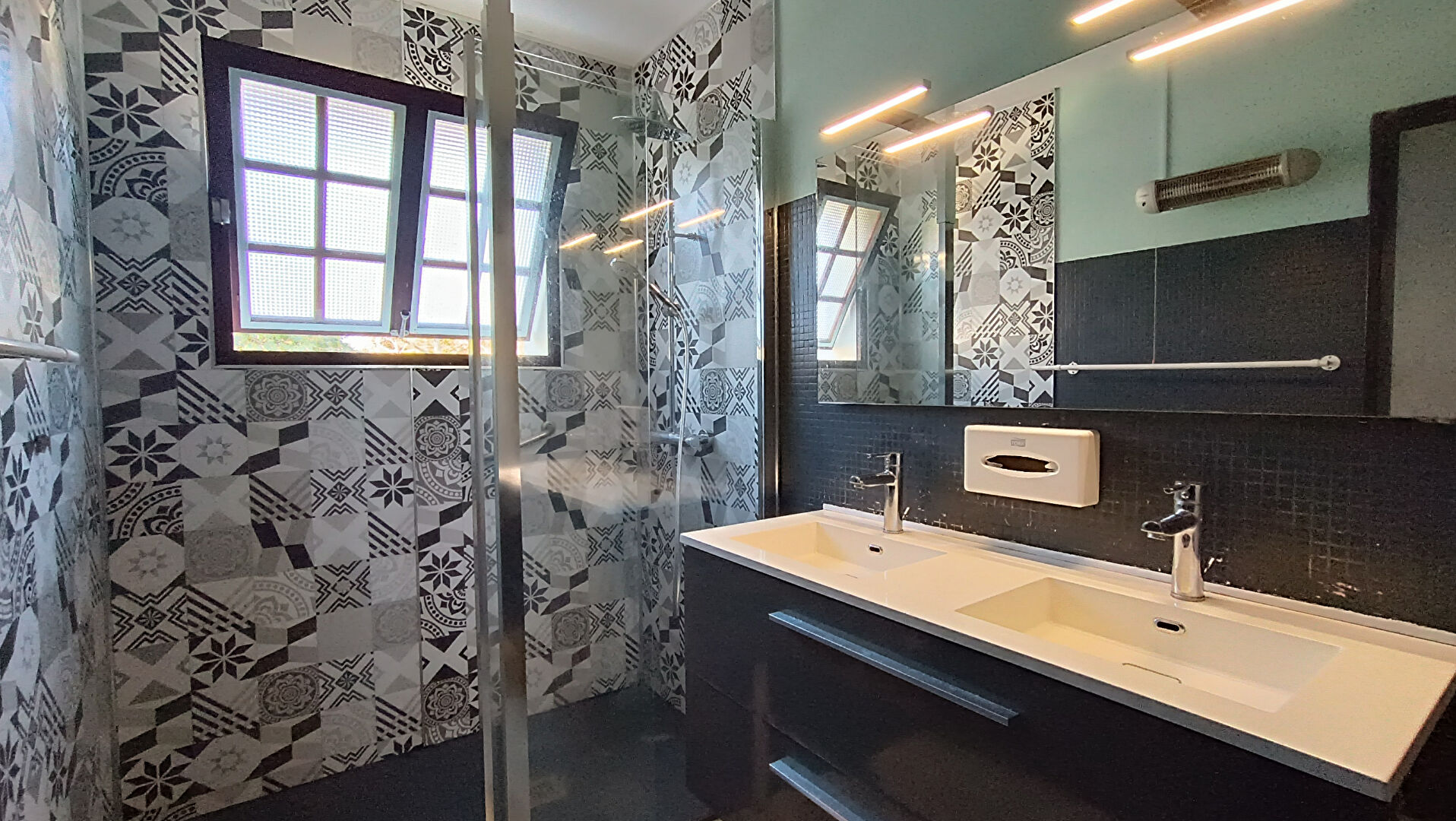 image 
L'AIGUILLON SUR VIE - MAISON 3 CHAMBRES - 146m²