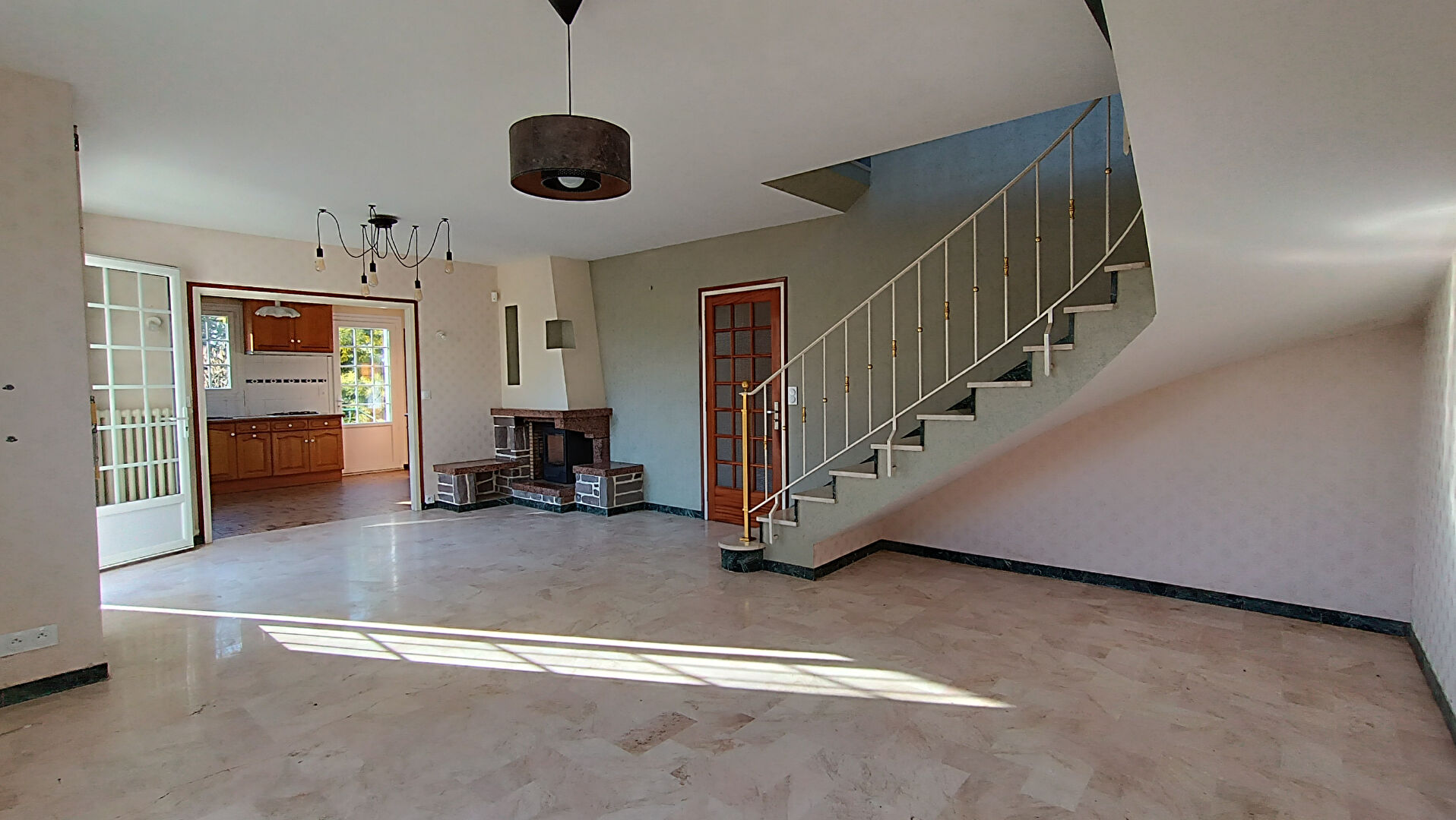 image 
L'AIGUILLON SUR VIE - MAISON 3 CHAMBRES - 146m²