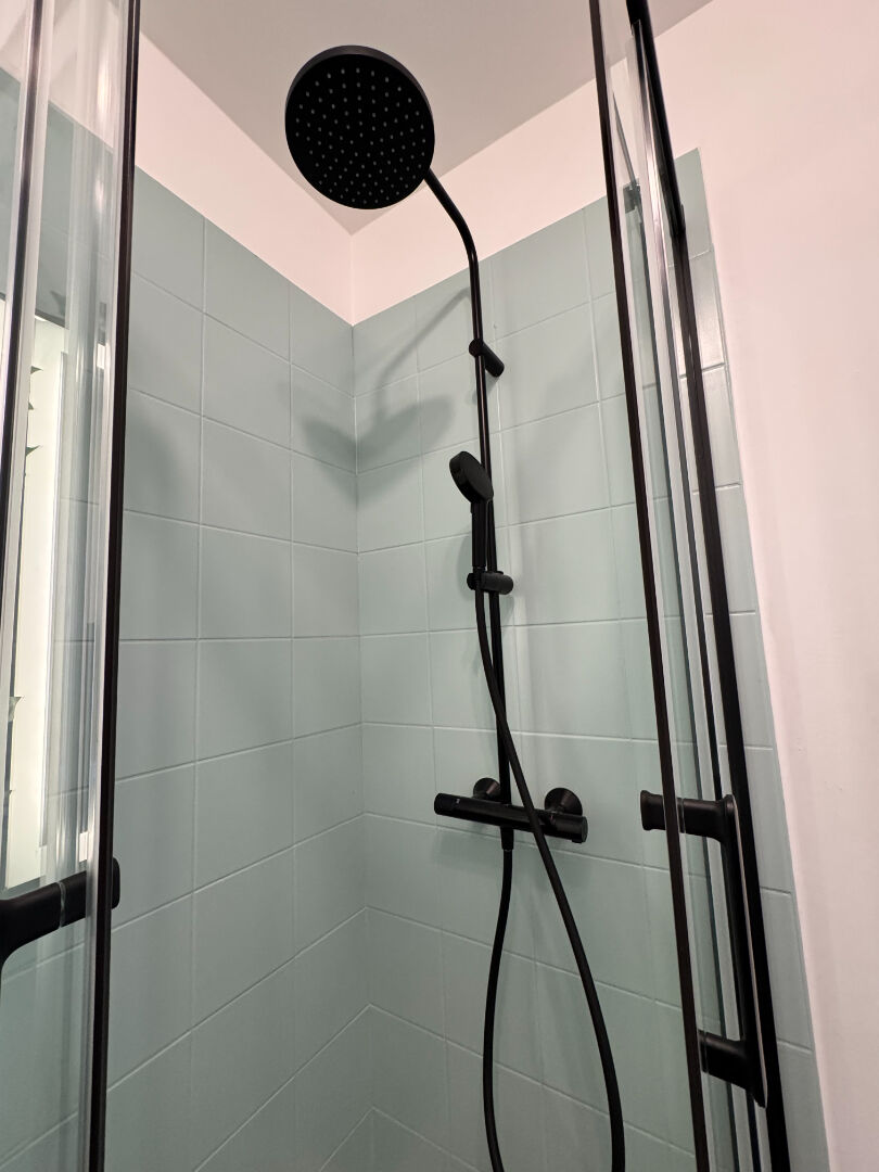 image
Superbe T2 10 mn de la plage , lumineux , balcon , 1 er et dernier étage