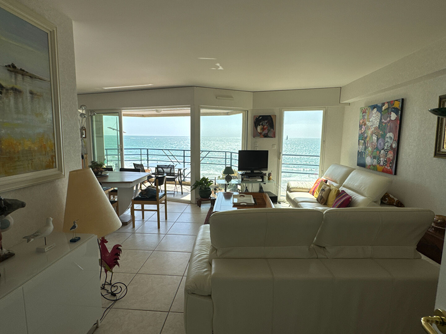 image 
LES SABLES D'OLONNE - VUE MER - APPARTEMENT 103 M²  + GARAGE