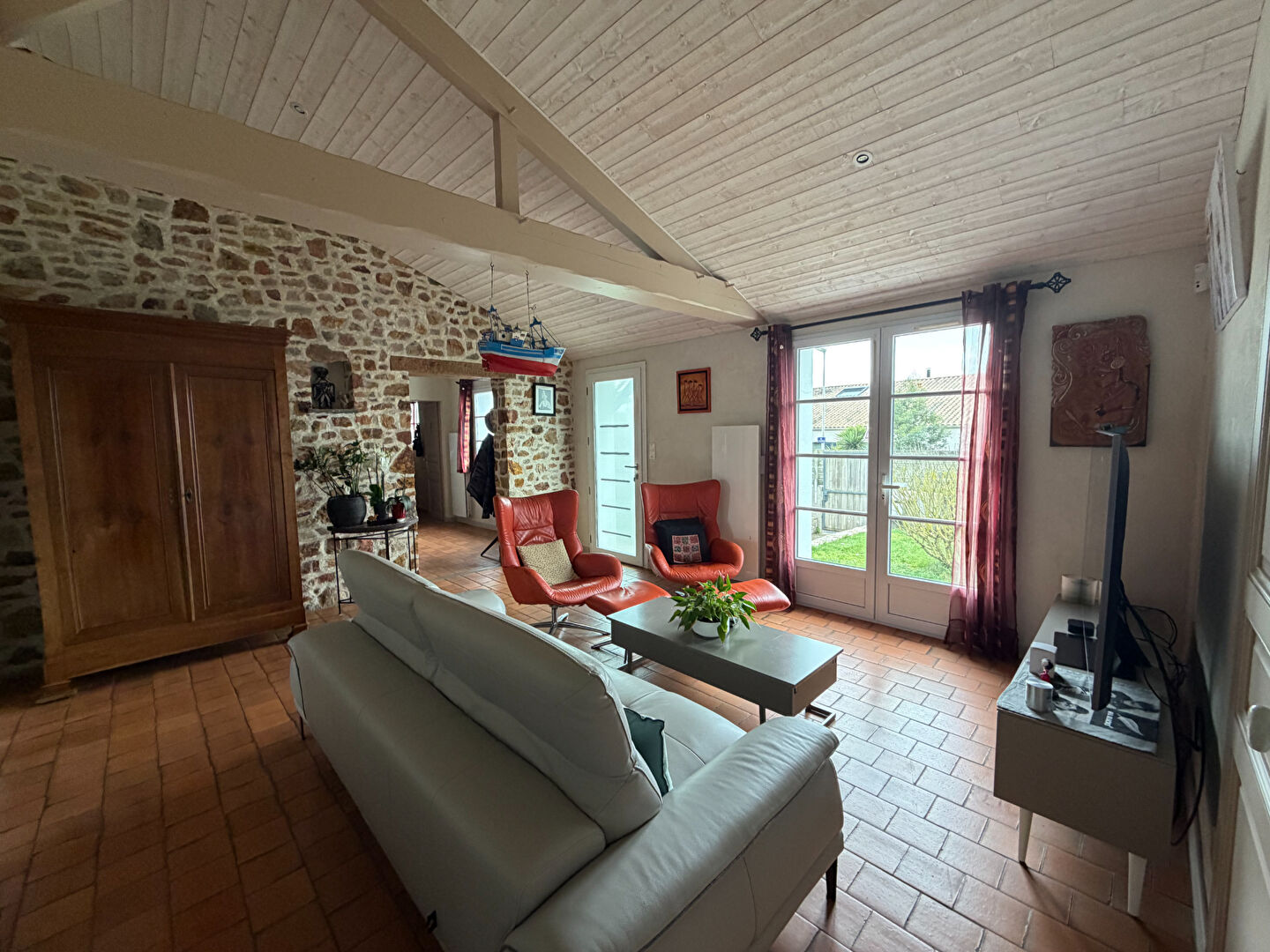 image 
LES SABLES D'OLONNE - LA PIRONNIERE - MAISON - 120 M² - 3 CHAMBRES - PISCINE