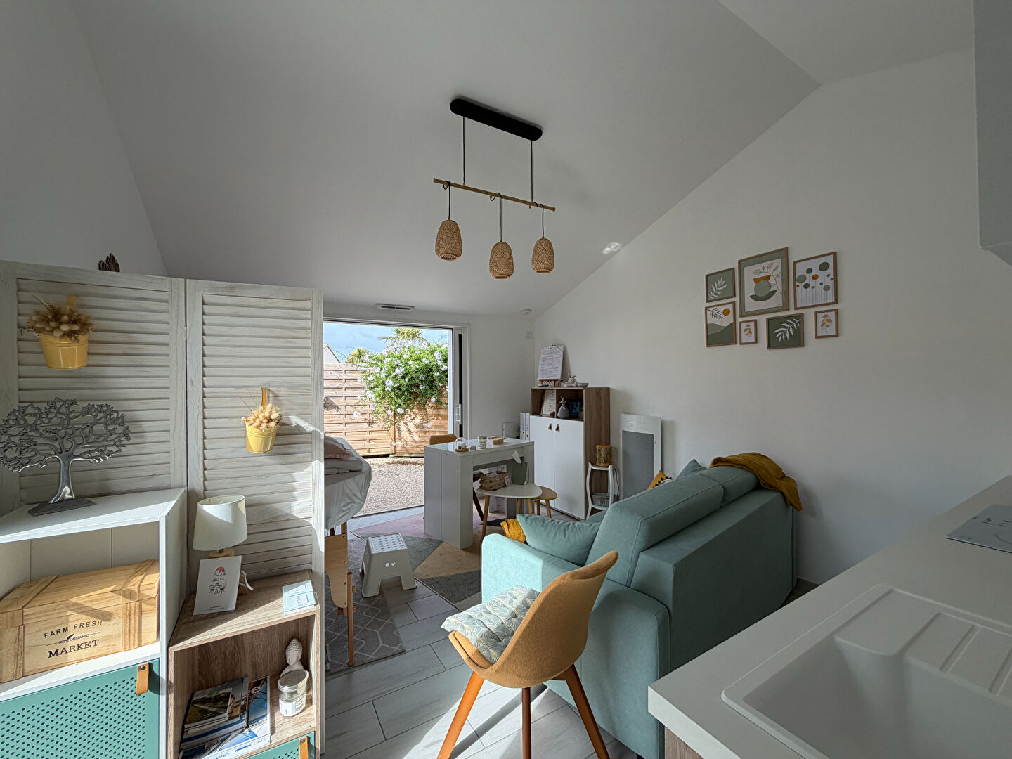 image
LES SABLES D'OLONNE - LA PIRONNIERE - MAISON + STUDIO - 98 m²