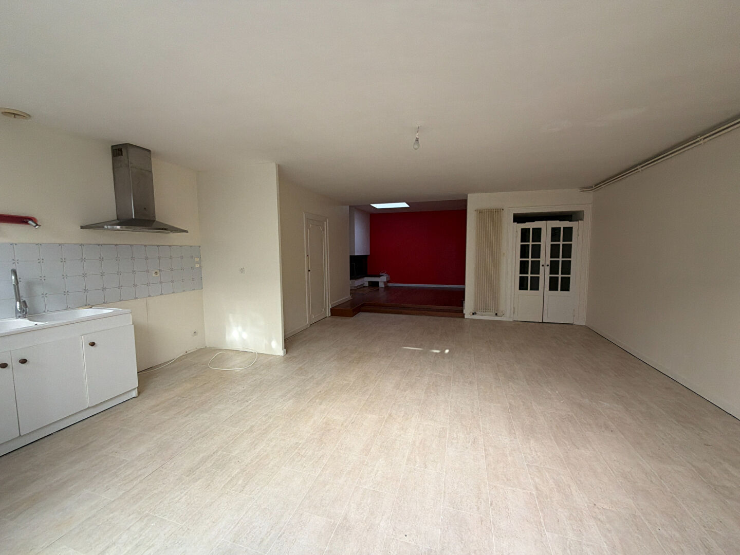 image 
LES SABLES D'OLONNE - CENTRE VILLE  - MAISON 4 CHAMBRES - 168 m2 - EXTERIEUR ET GARAGES