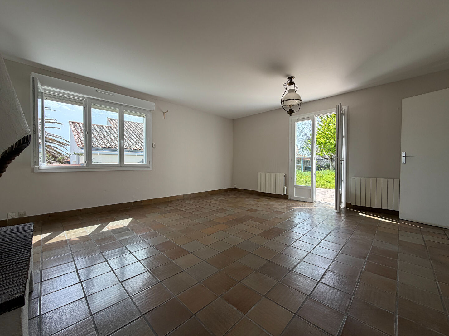 image
LES SABLES D'OLONNE - PROPRIETE 88 m2 - 3 CHAMBRES - GARAGE EN SOUS SOL