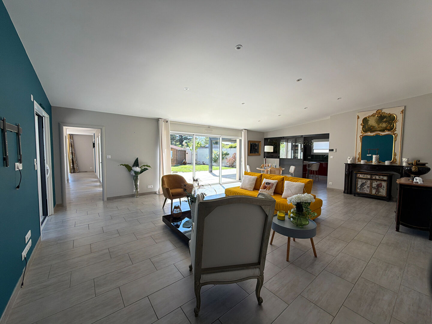 image
LES SABLES D'OLONNE - VILLA DE PLAIN PIED - 202 M² - 4 CHAMBRES