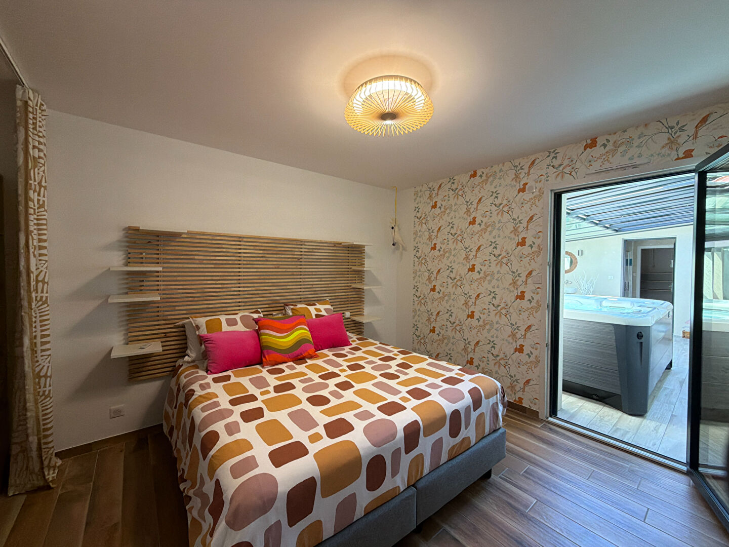 image
LES SABLES D'OLONNE - VILLA DE PLAIN PIED - 202 M² - 4 CHAMBRES