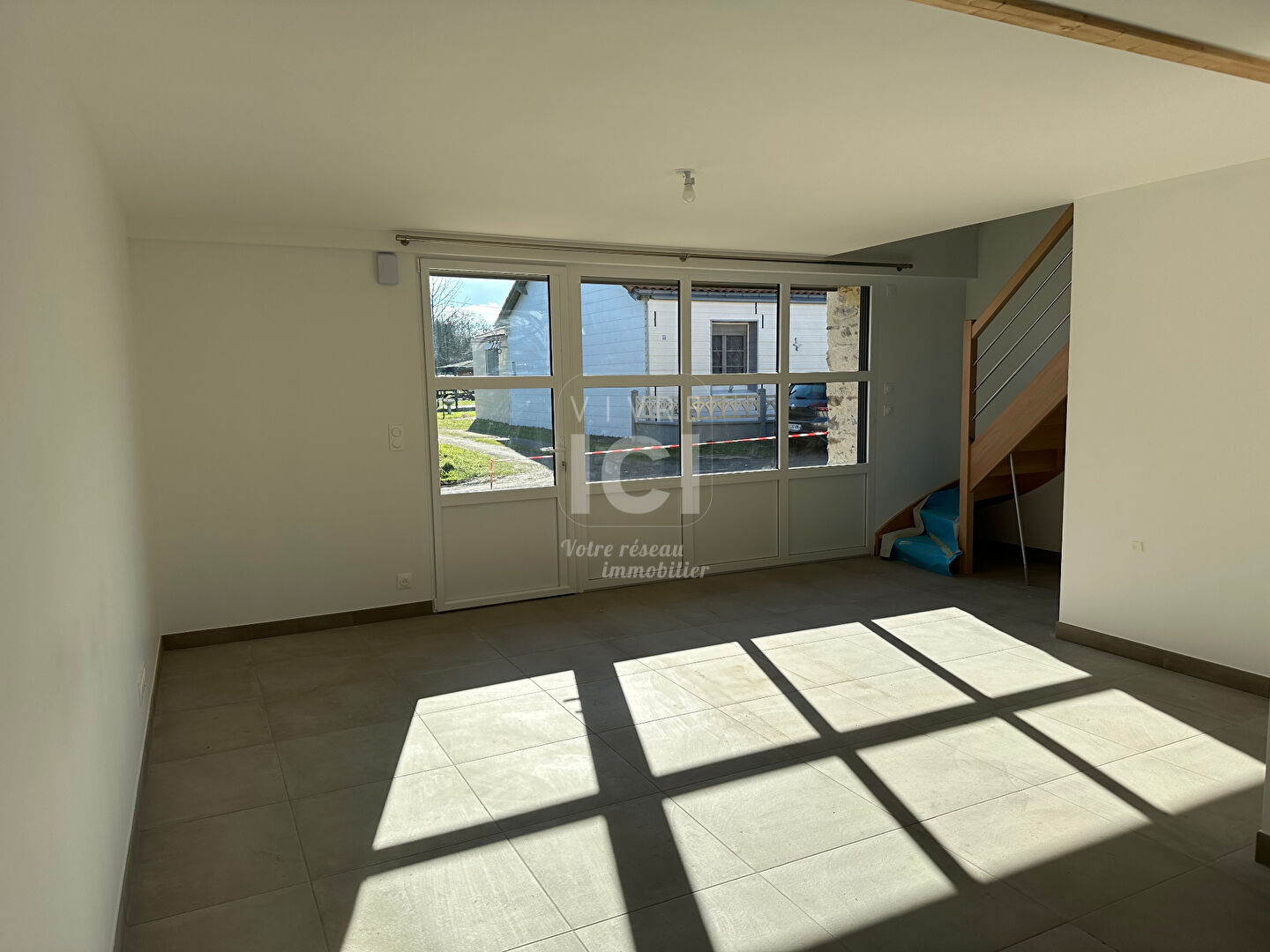 Photo Maison - 75,82 m² - 3 pièces image 2/6