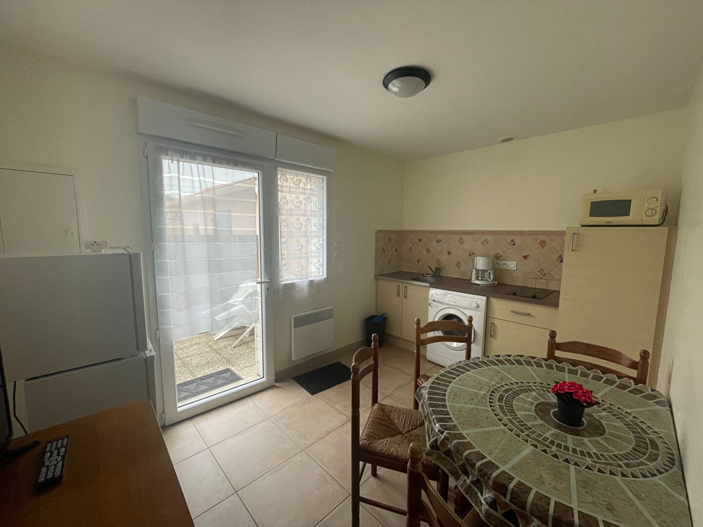 Maison une chambre avec jardin