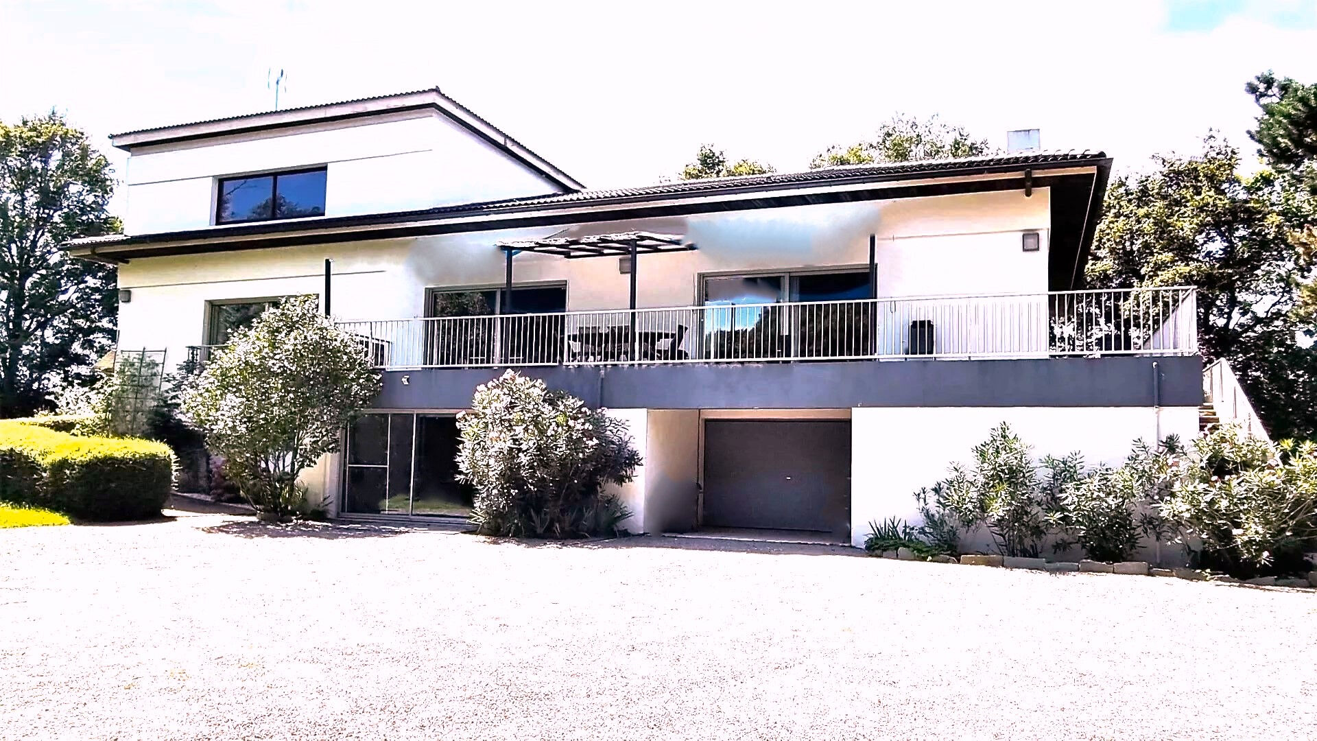 Photo Maison d'architecte 10 pièces Apremont  (85220) image 1/6