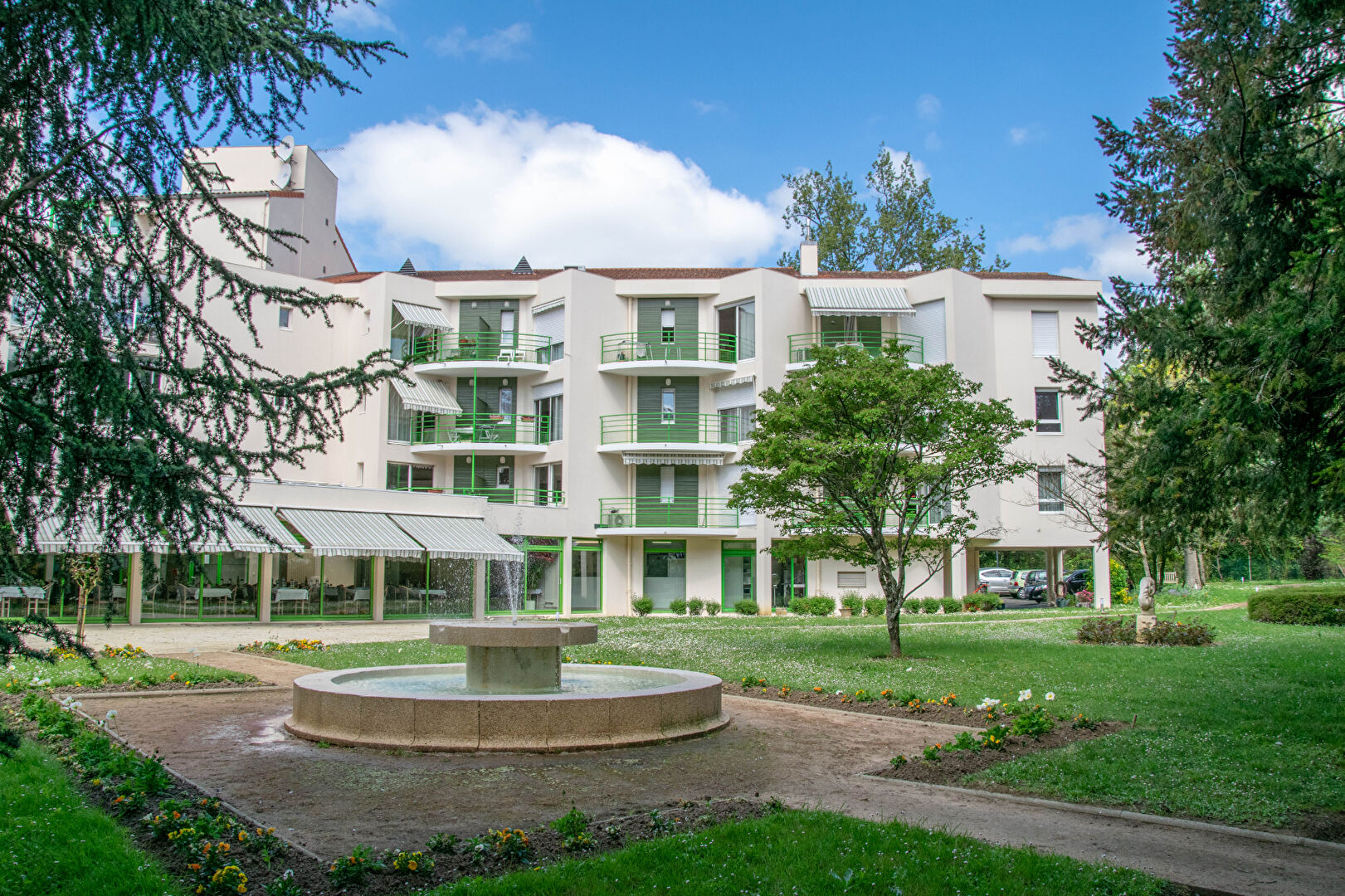 Photo CHALLANS image 3/6