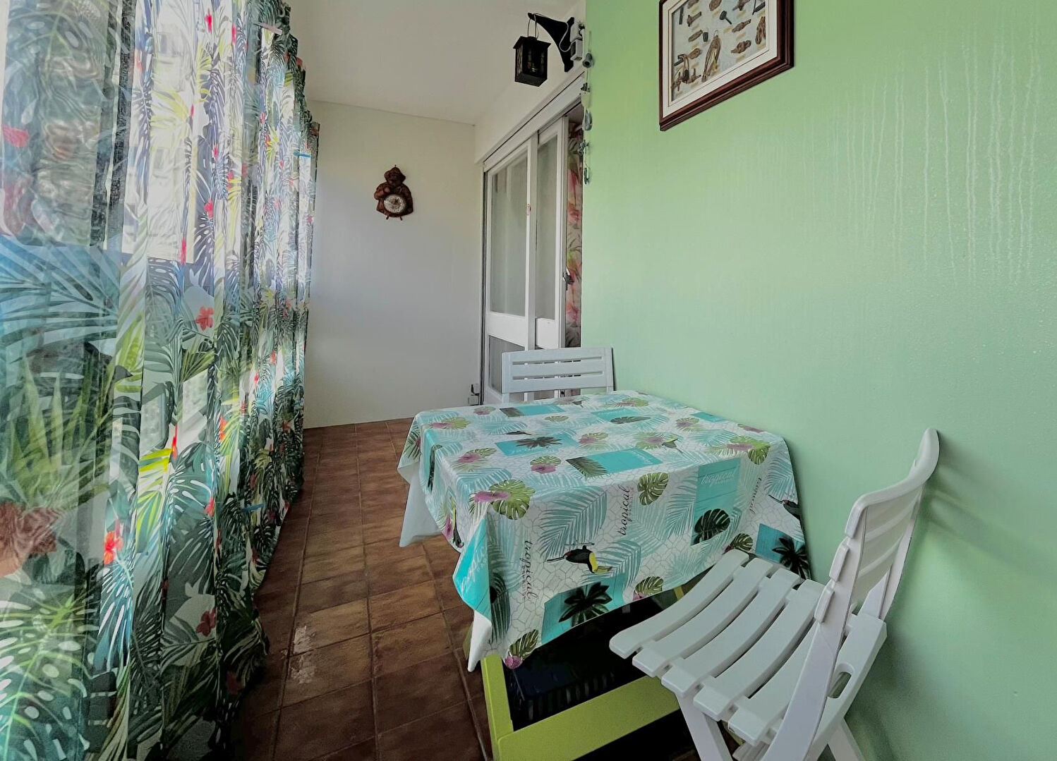 Photo Au Rez de chaussée surélevé d'une résidence  -T2  35M 2 + Loggia image 3/6