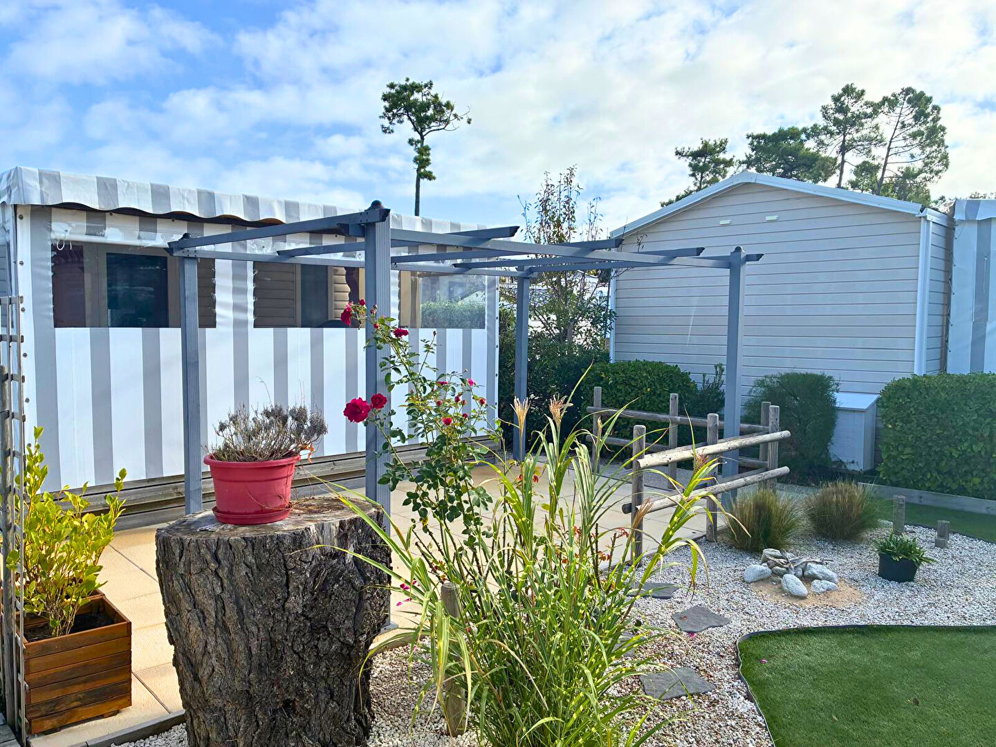 Photo A Saint Hilaire de Riez - Mobil Home avec emplacement image 2/6