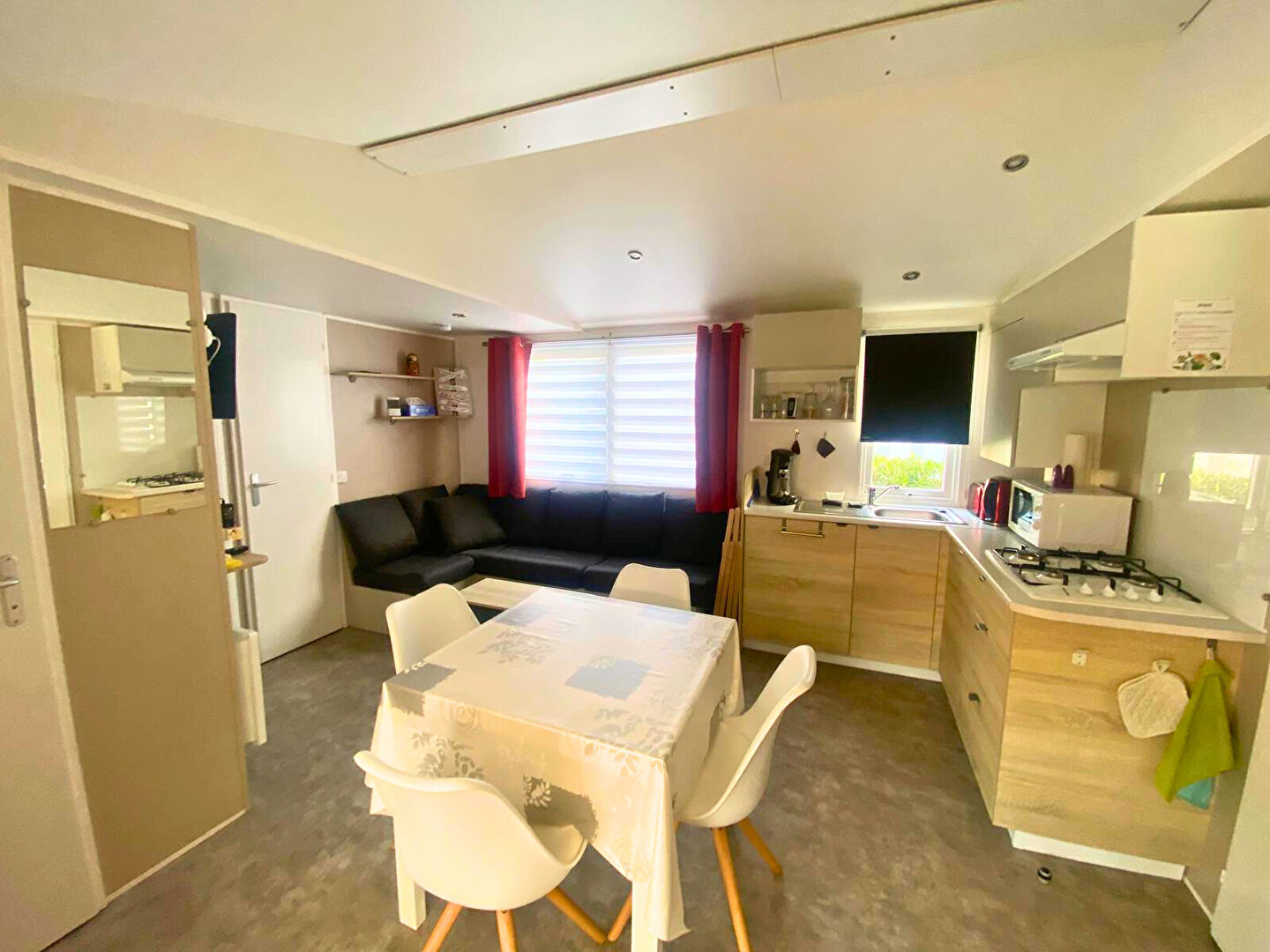 Photo A Saint Hilaire de Riez - Mobil Home avec emplacement image 3/6