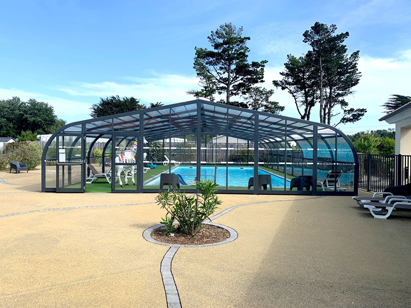 Photo SAINT-HILAIRE-DE-RIEZ Mobil Home 4 pièces  avec emplacement image 2/6