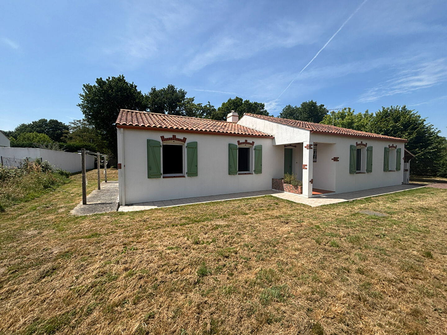 Photo Maison Chateauneuf 5 pièce(s) 136.22 m2 image 2/6