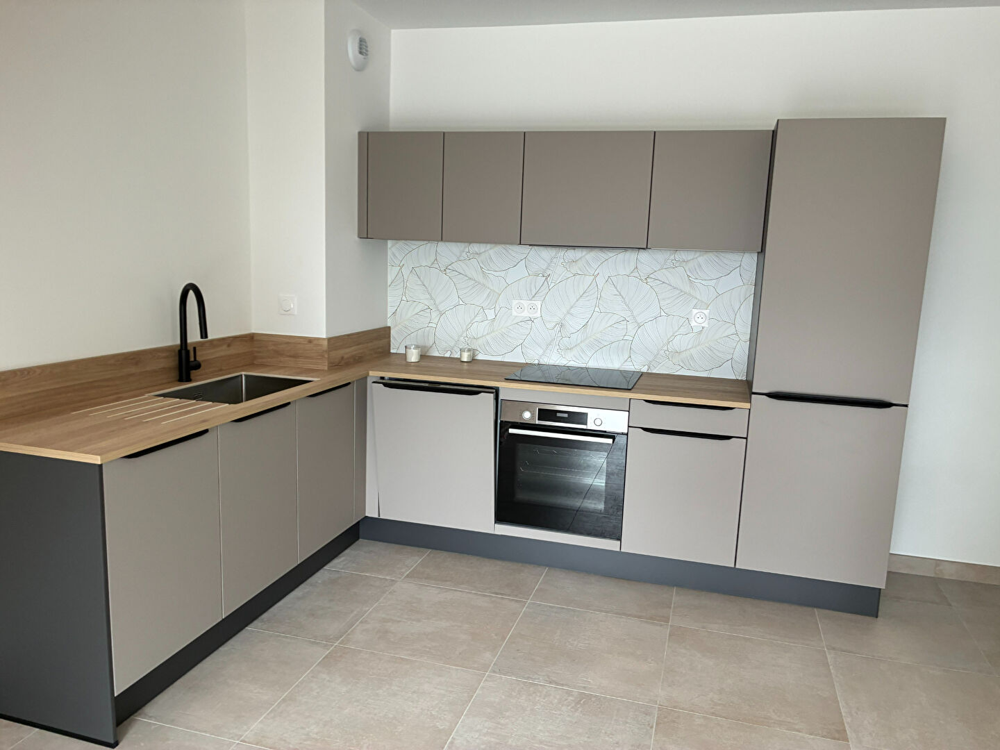 Photo T3 Neufs Entre Plage et Centre-Ville  Résidence Sécurisée  Disponibles Immédiatement image 3/6