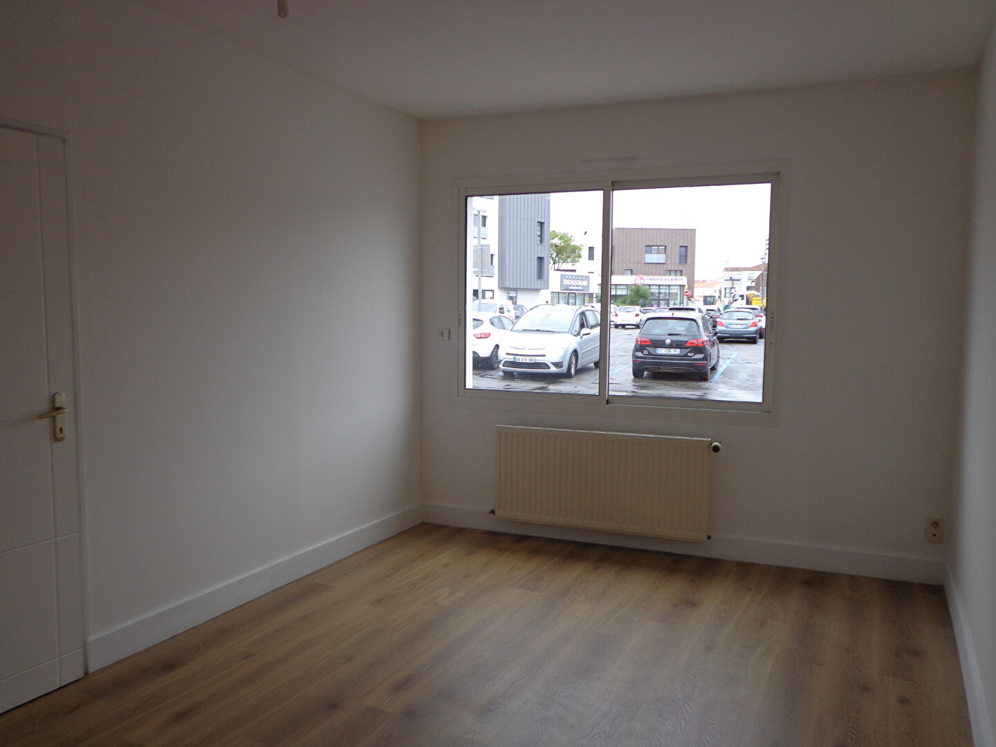 Photo Maison rénovée T2 centre ville image 4/6