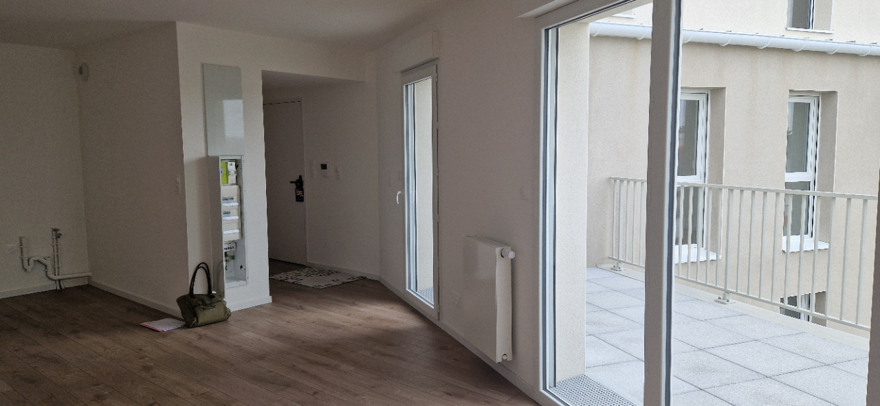Photo Appartement  T4 neuf centre ville CHALLANS image 3/6