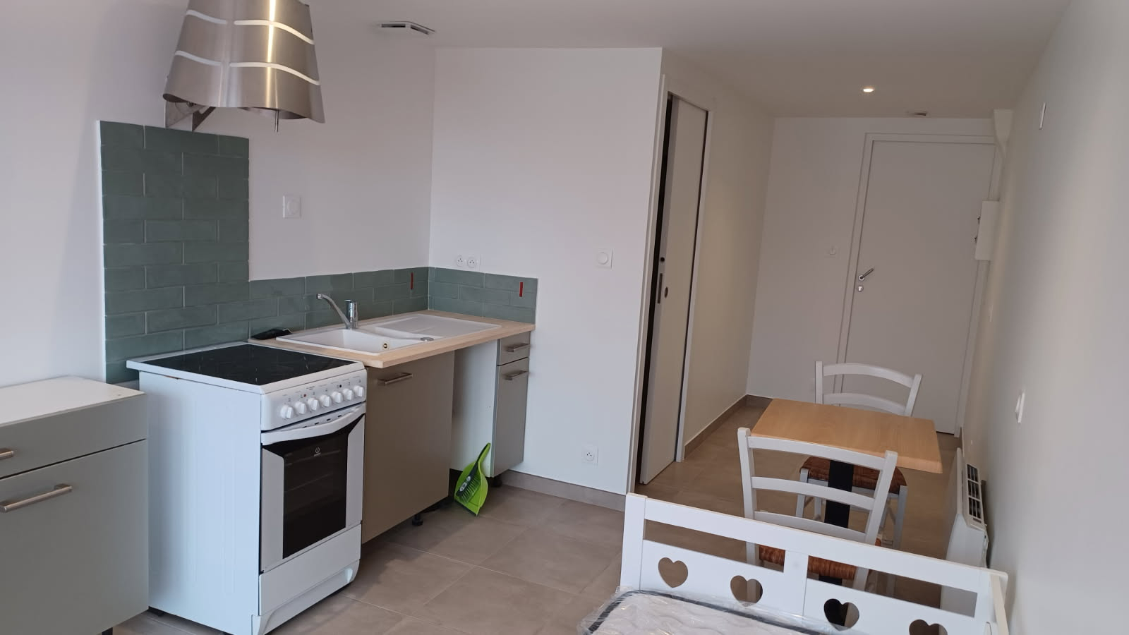 Studio meublé  à Challans Bien soumis à la garantie des loyers impayés.