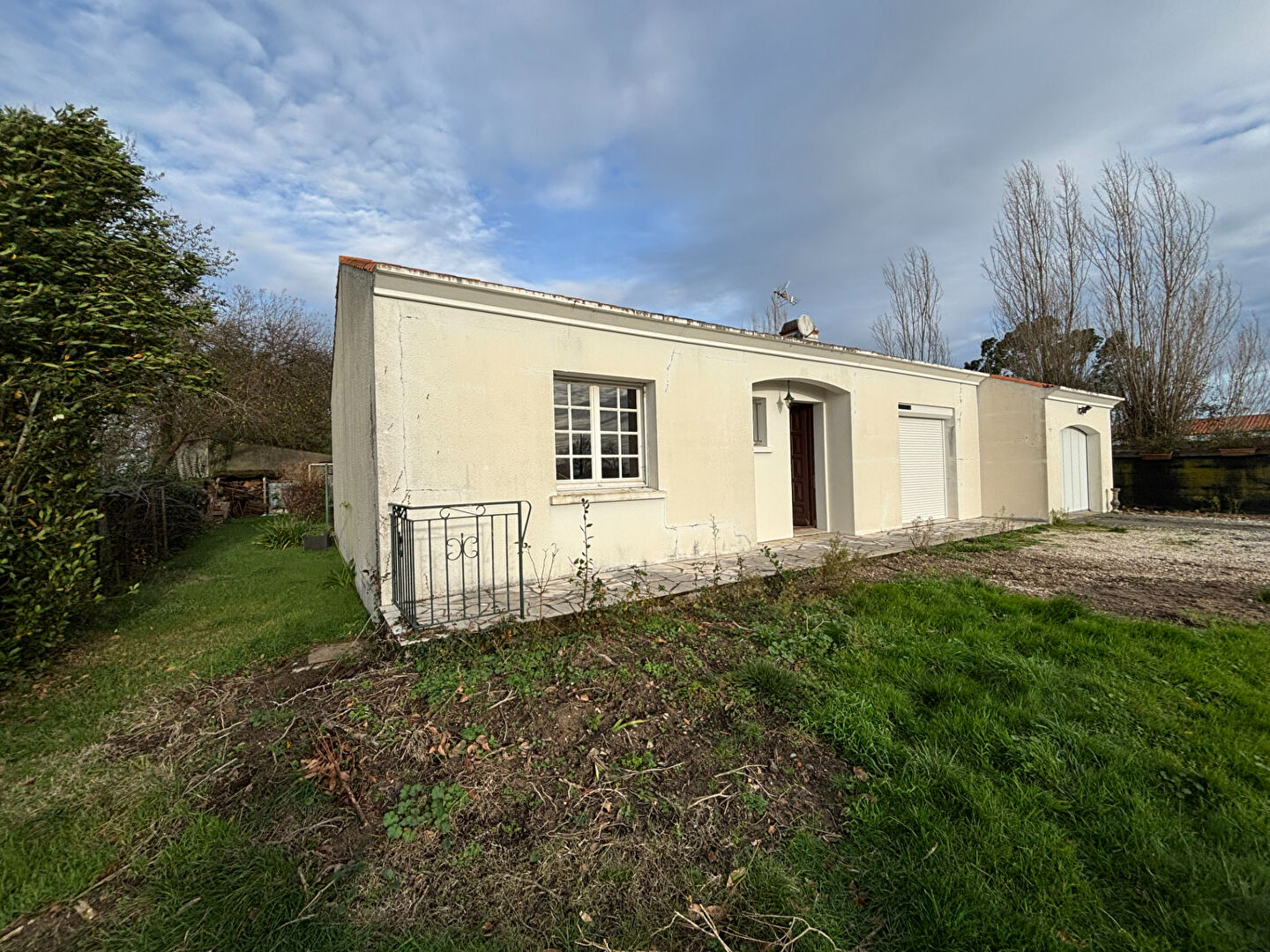 Photo LA GARNACHE image 2/6