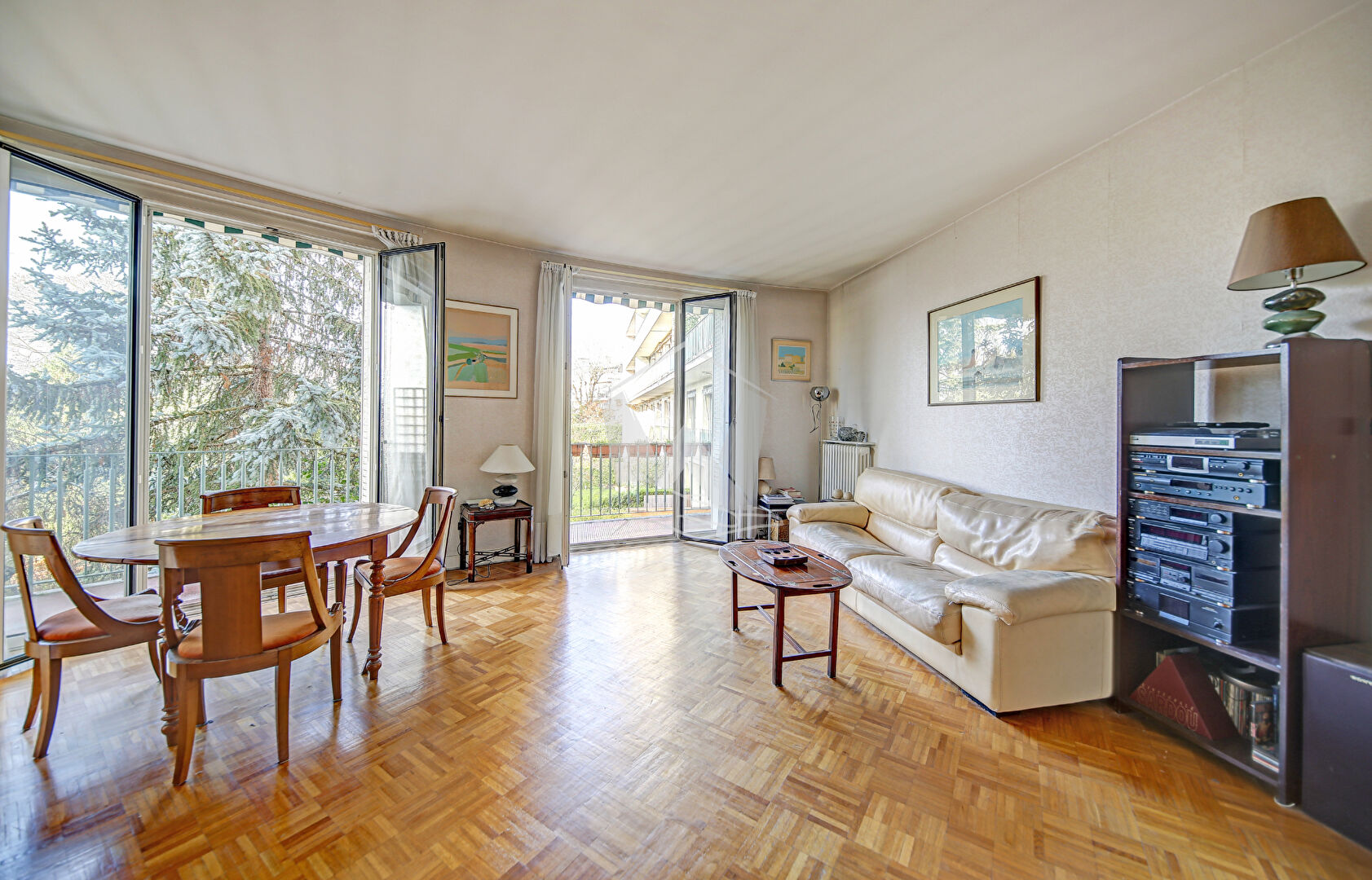 Agence immobilière de WALKER REAL ESTATE Saint-Germain-en-Laye