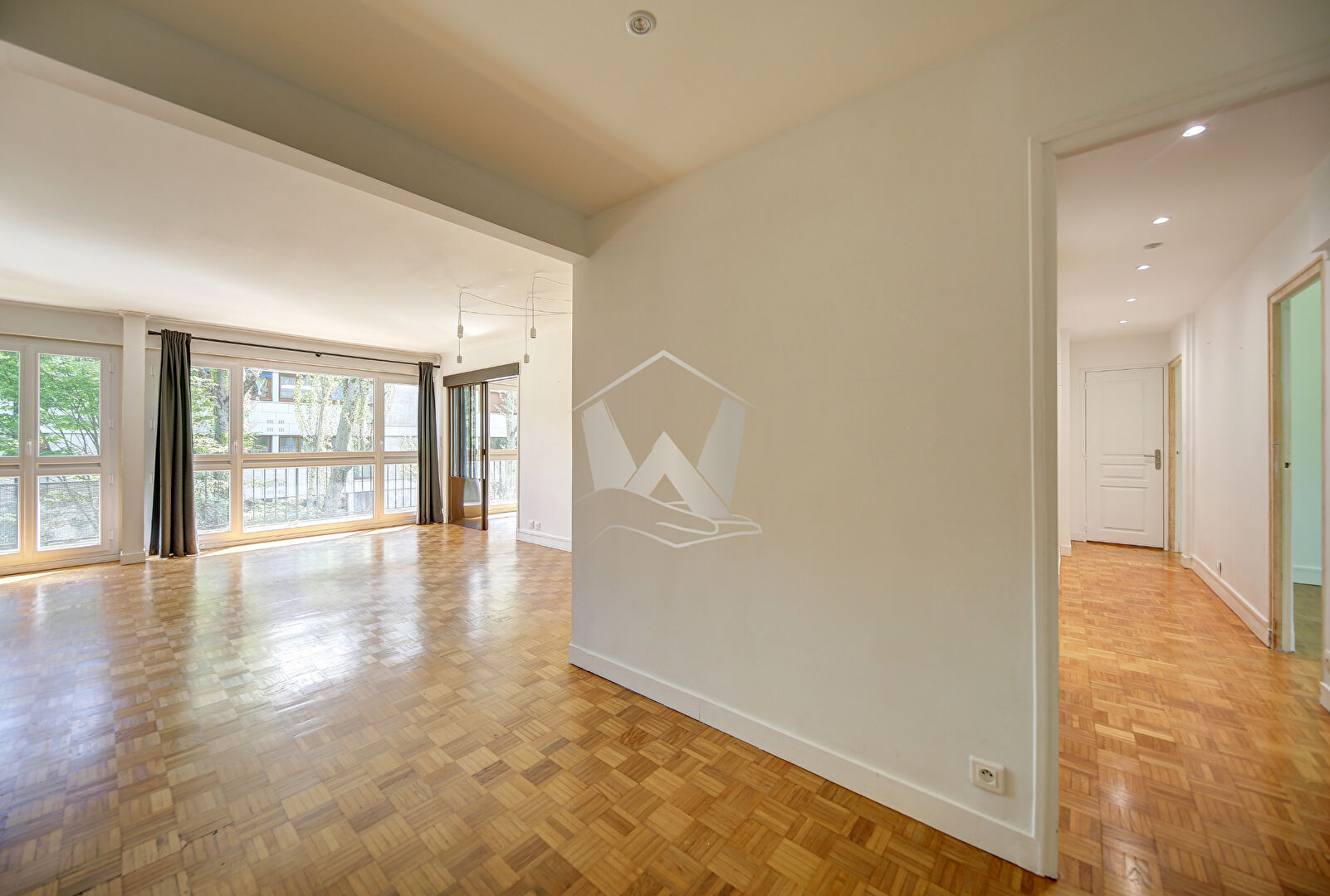 Agence immobilière de WALKER REAL ESTATE Saint-Germain-en-Laye