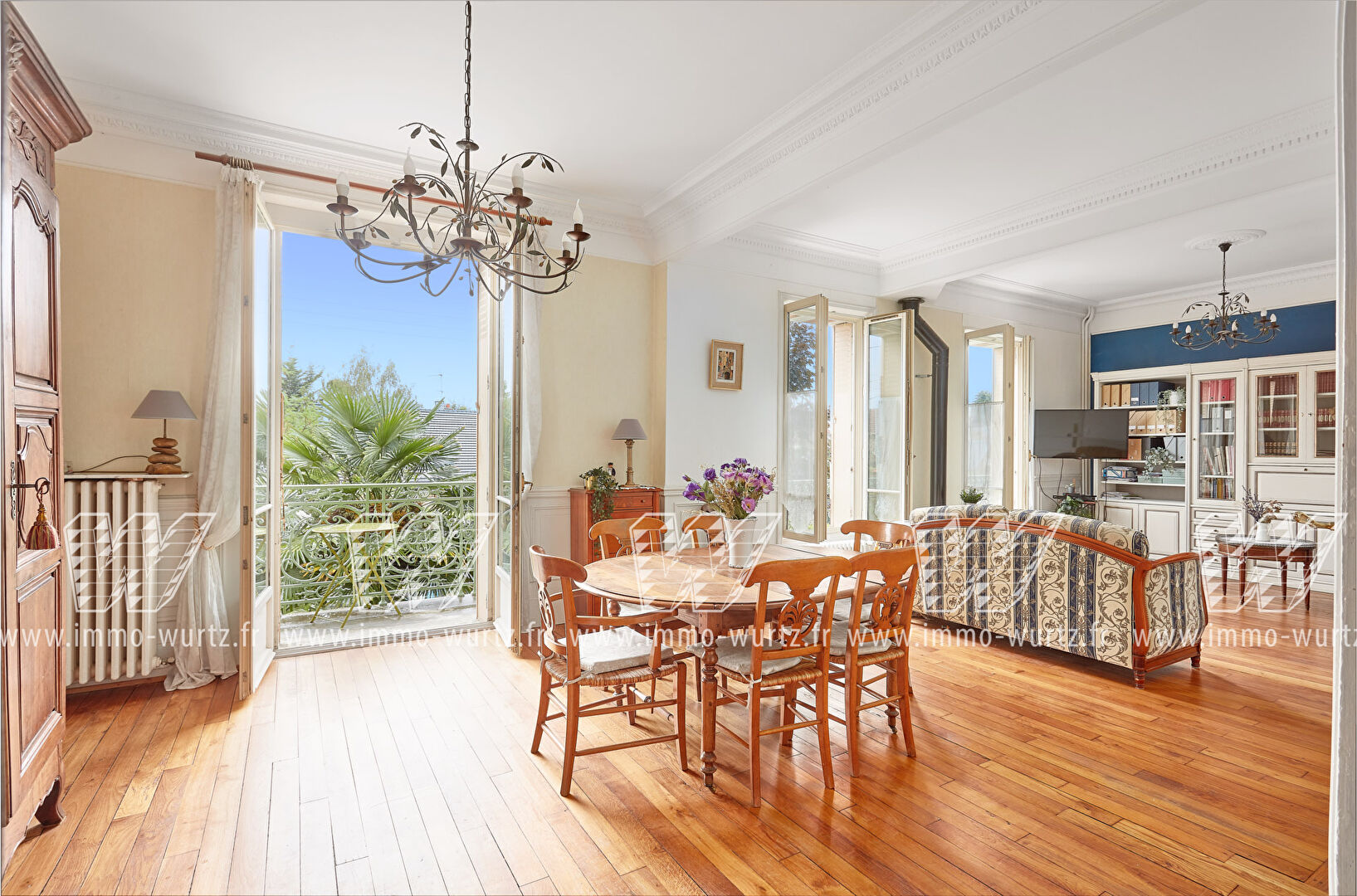 Photo MEULIÈRE BOURGEOISE DE 170 m2 SUR TERRAIN DE 1128 m2 image 3/6