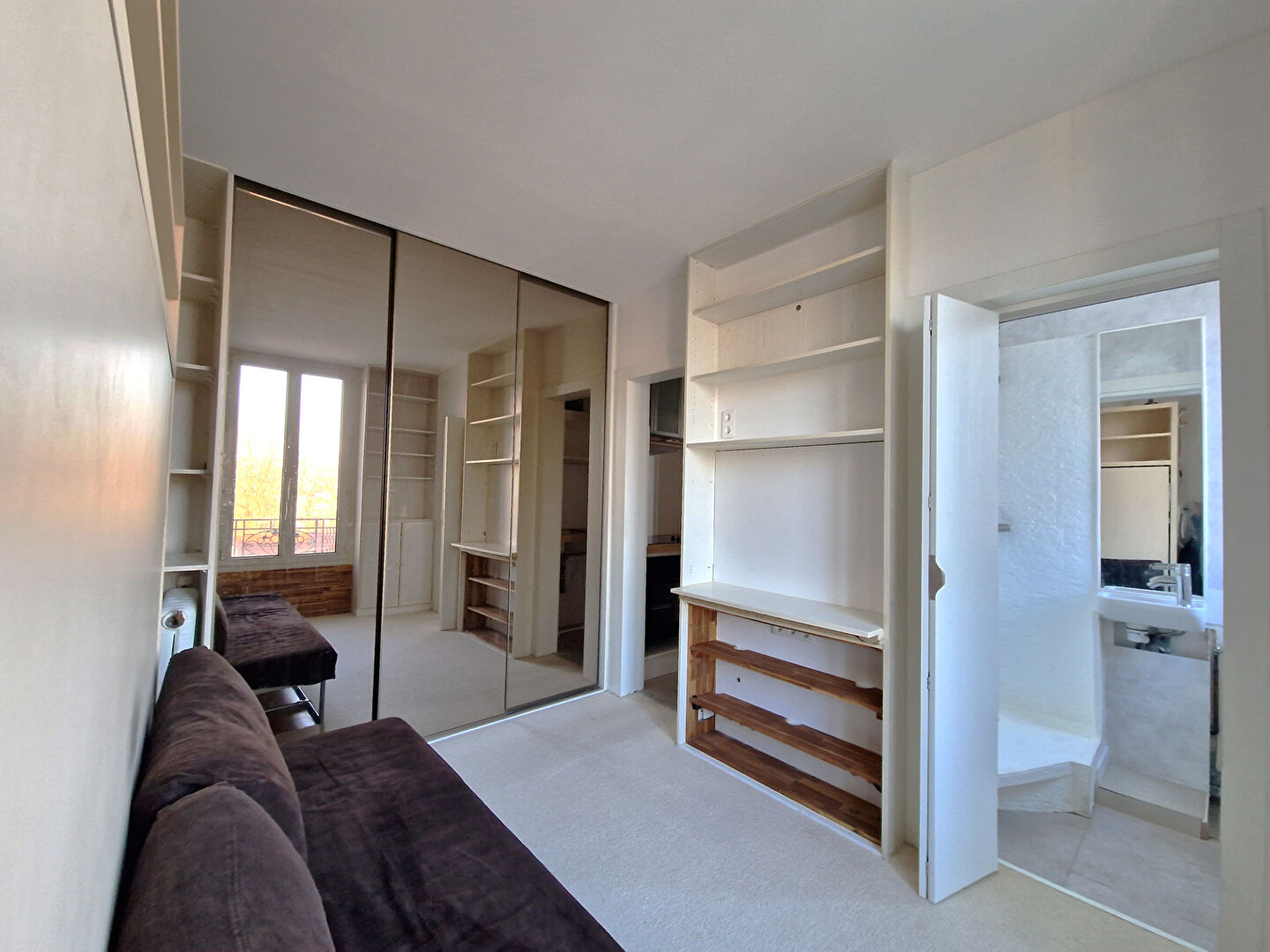 Photo Issy Les Moulineaux : Appartement 2 pièces de 25.20m² image 4/5