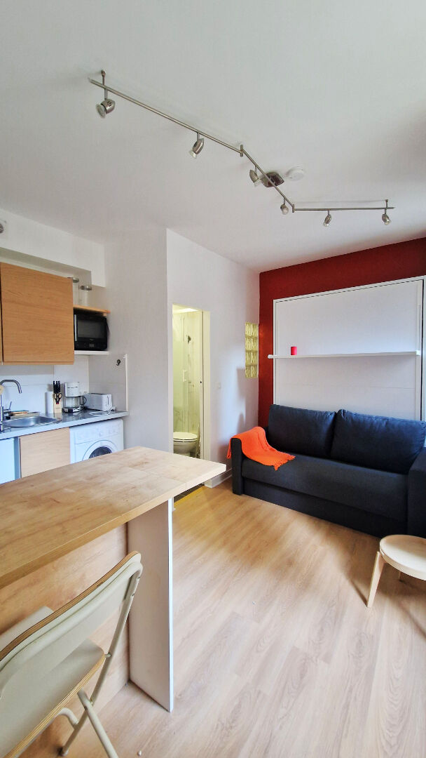 Photo Paris XVème : studio de 14.43 m2 image 2/4