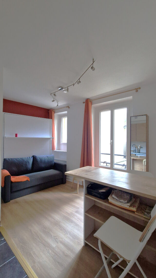 Photo Paris XVème : studio de 14.43 m2 image 3/4
