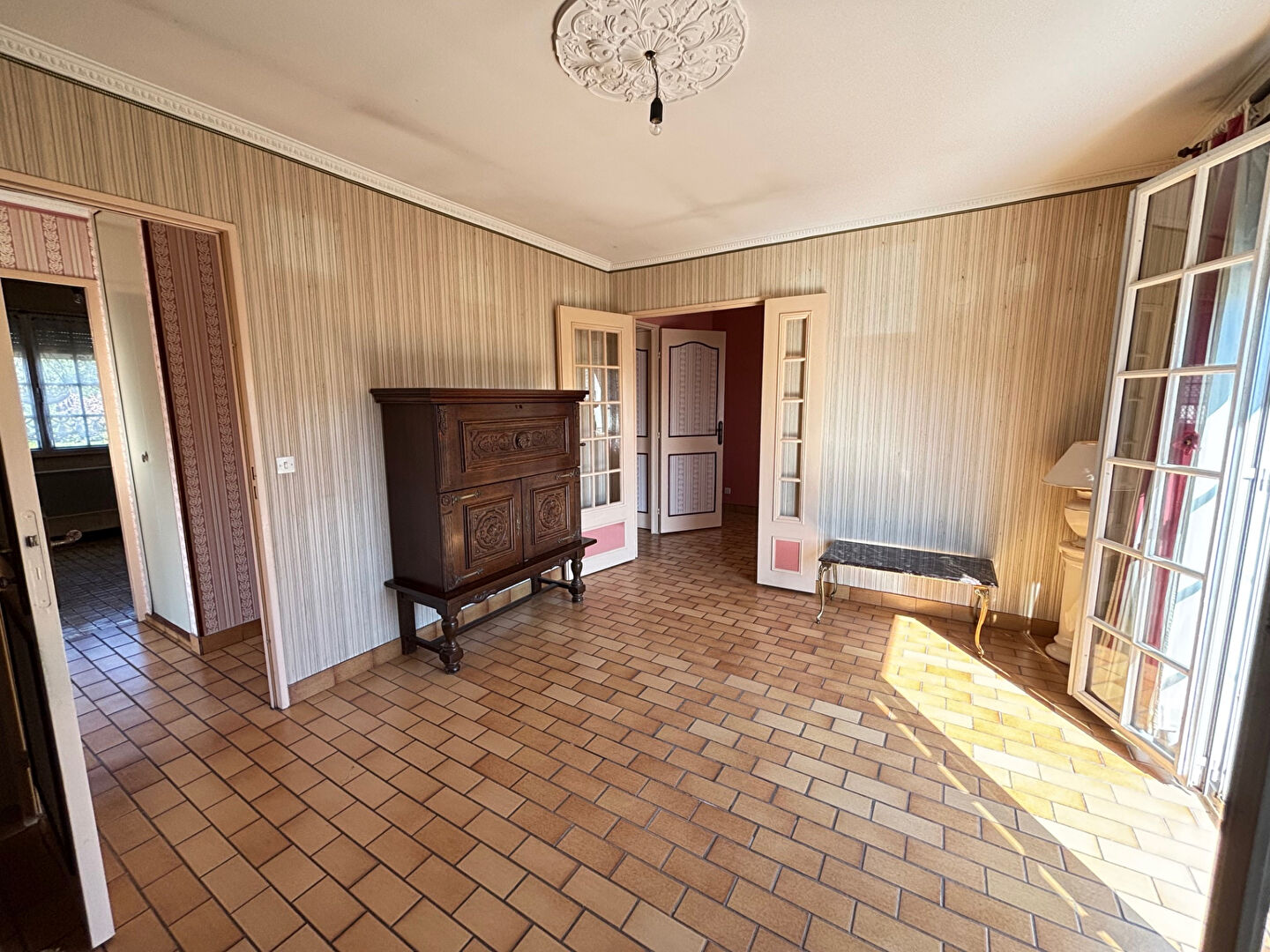 Photo EN VENTE  - GARCHIZY  - Maison sur sous-sol image 2/4