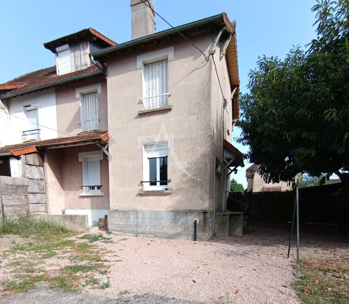 Photo EN VENTE - IMPHY - Appartement F3 avec garage et terrain image 1/6