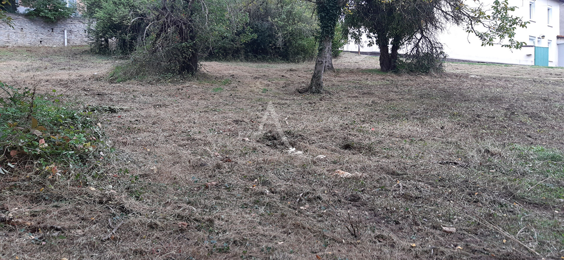 A vendre Terrain à batir 63300 Thiers