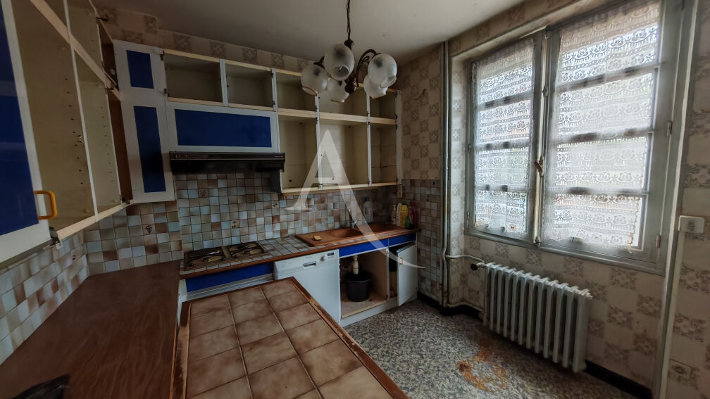 EN VENTE - FOURCHAMBAULT Maison 3 chambres bureau