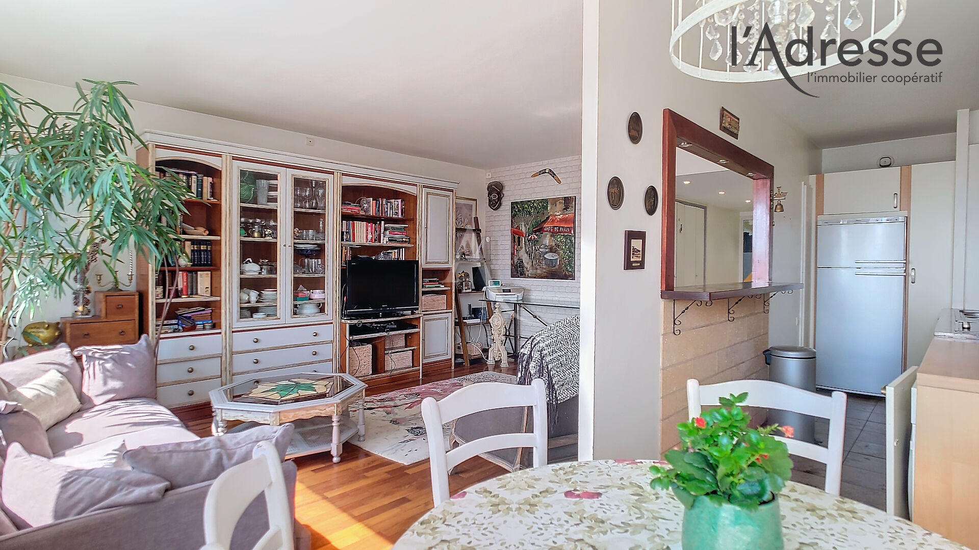 Photo PUTEAUX/ DEFENSE appartement 3 pièces de 76 m² sans vis-à-vis avec cave et parking image 4/6