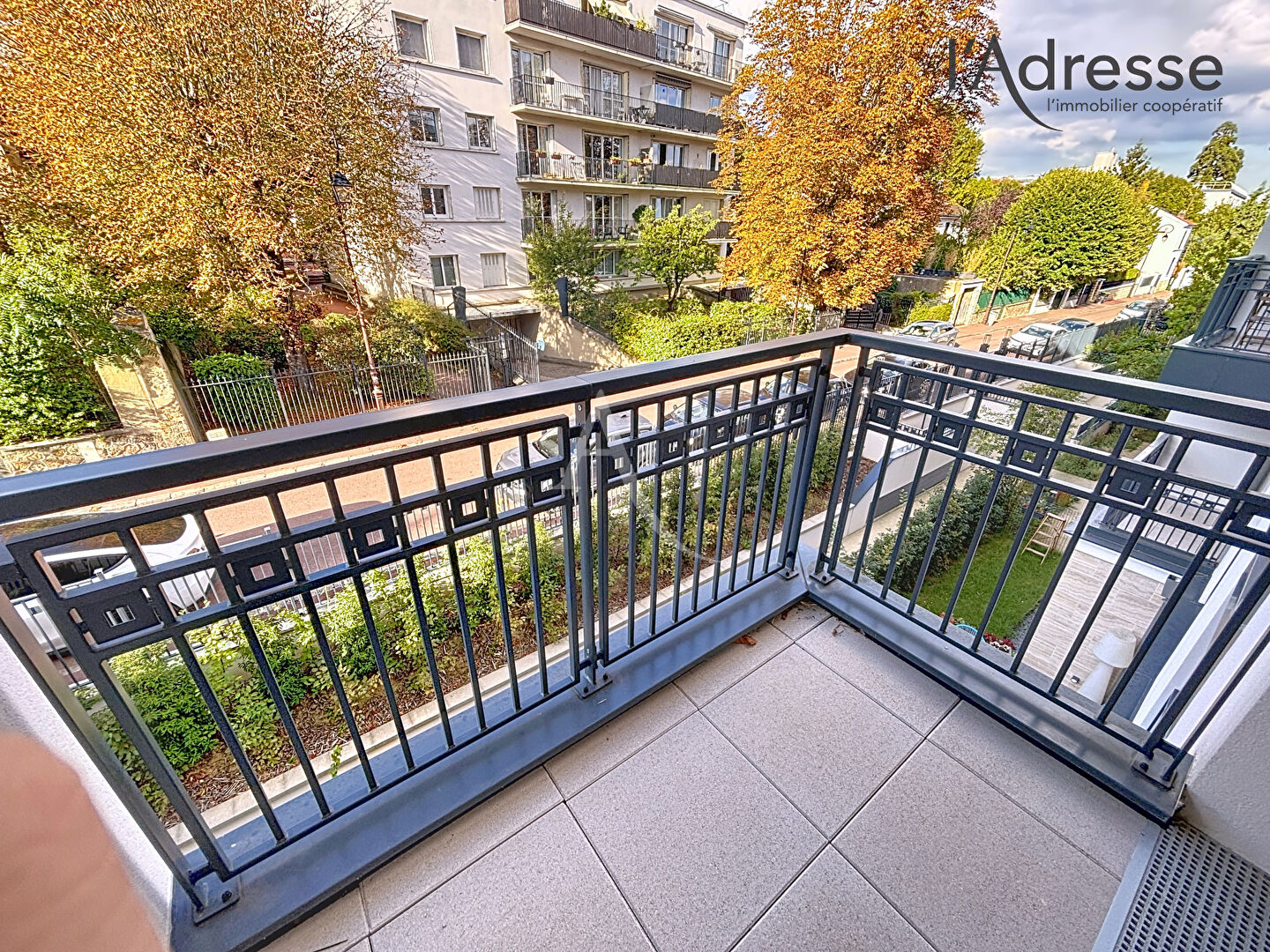 Photo Appartement d'exception à deux pas du Parc de Saint-Cloud - 3 pièces 71m² avec balcon, cave et parking image 2/6