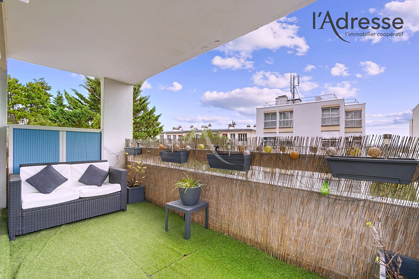 Photo SURESNES Mont Valérien - 5 pièces de 103m²  - Terrasse de 21m² et balcon de 9m² - Vue Paris Tour Eiffel- cave et double place de parking image 2/6