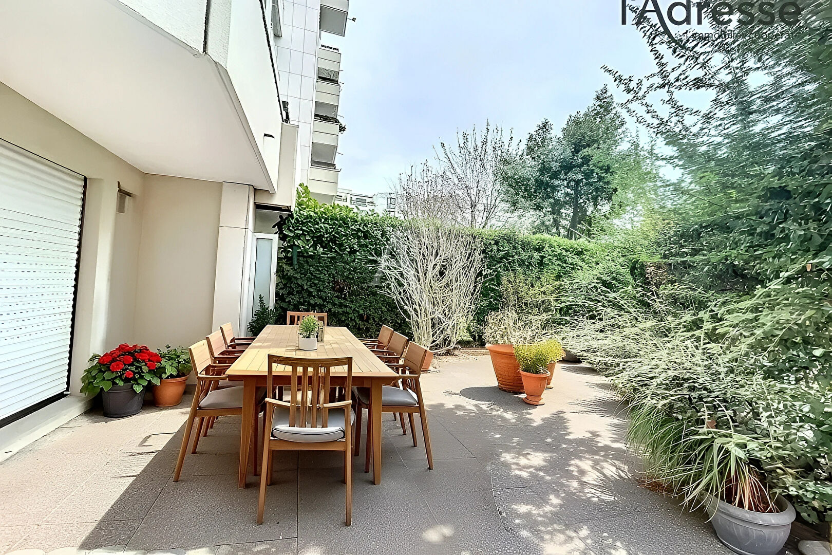 Suresnes (Hypercentre) - 4 pièces de 108m² - Terrasses - Jardin - parking - cave