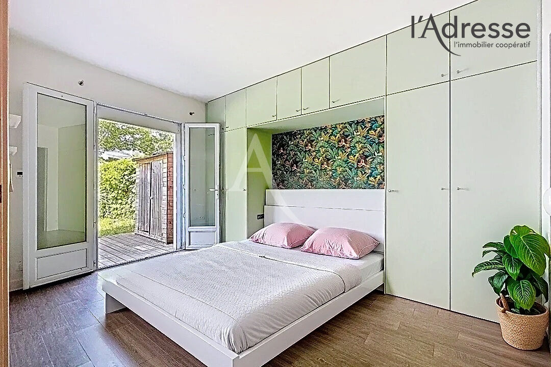 Photo SURESNES/ Chêne - Appartement 4 pièces 95m² - Jardin de 73m² - 1 Cabanon - 1 Parking image 3/6