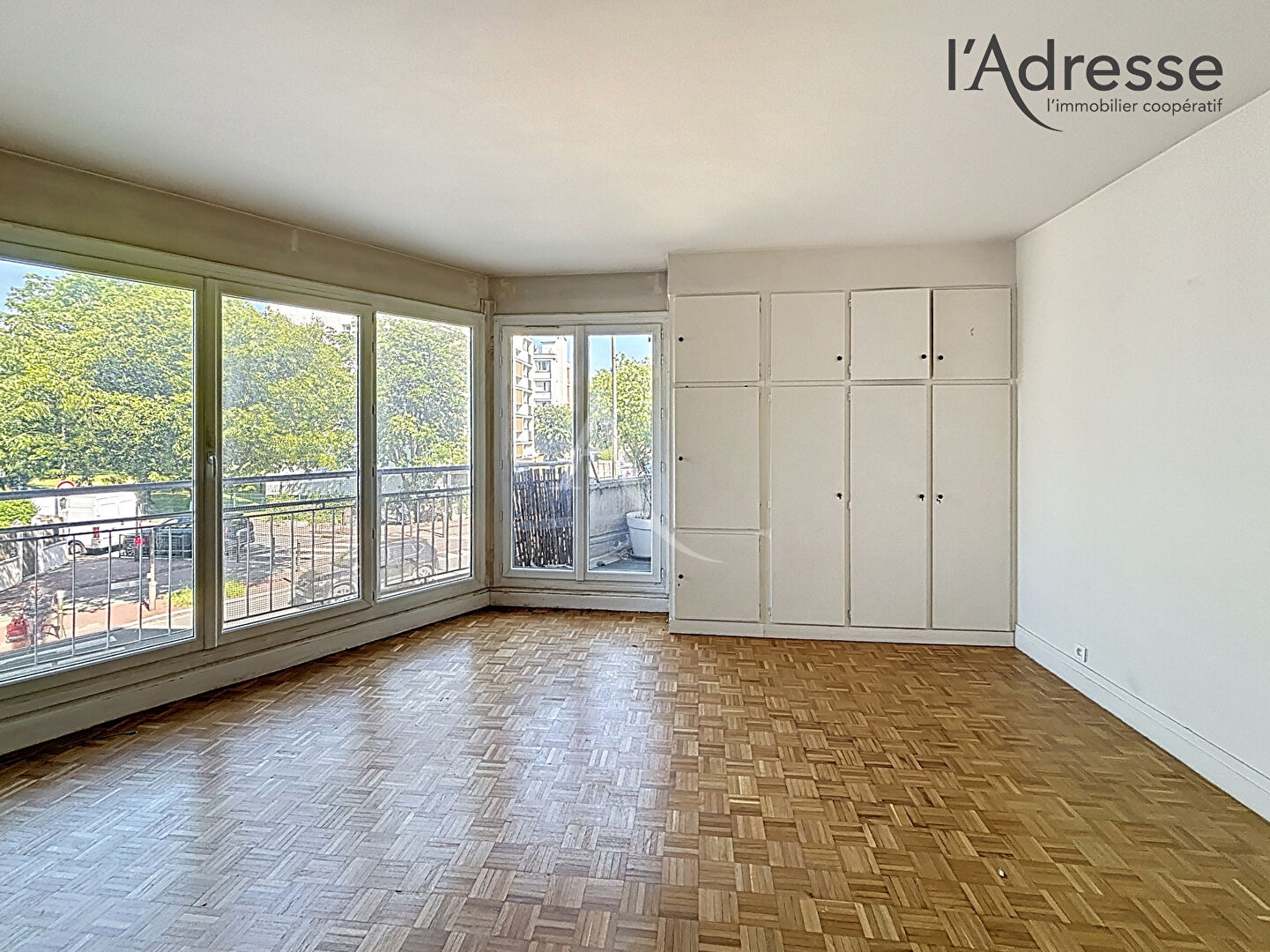 Photo SURESNES/ Maréchal de Lattre de Tassigny - Appartement 3 pièces 65m² - 1 Cave - TERRASSE image 4/6