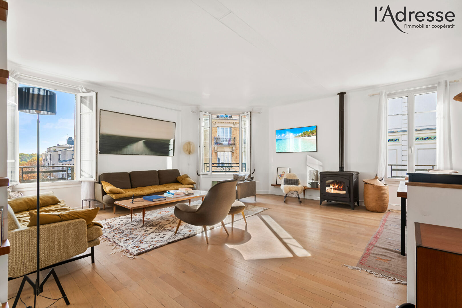 Photo Hypercentre de Suresnes -  Duplex de 173.75m² (122.75m² au sol) image 2/6