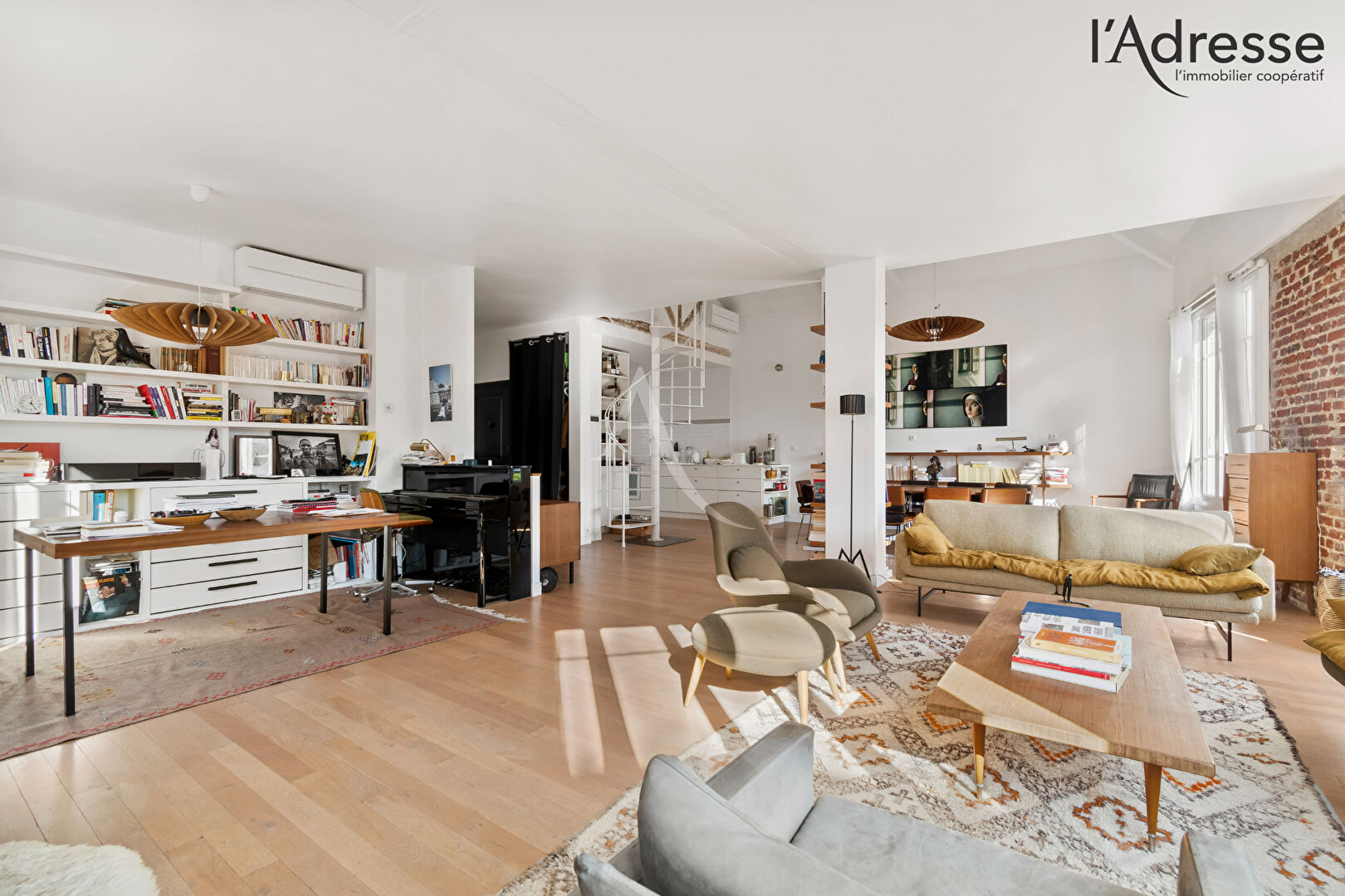 Photo Hypercentre de Suresnes -  Duplex de 173.75m² (122.75m² au sol) image 5/6