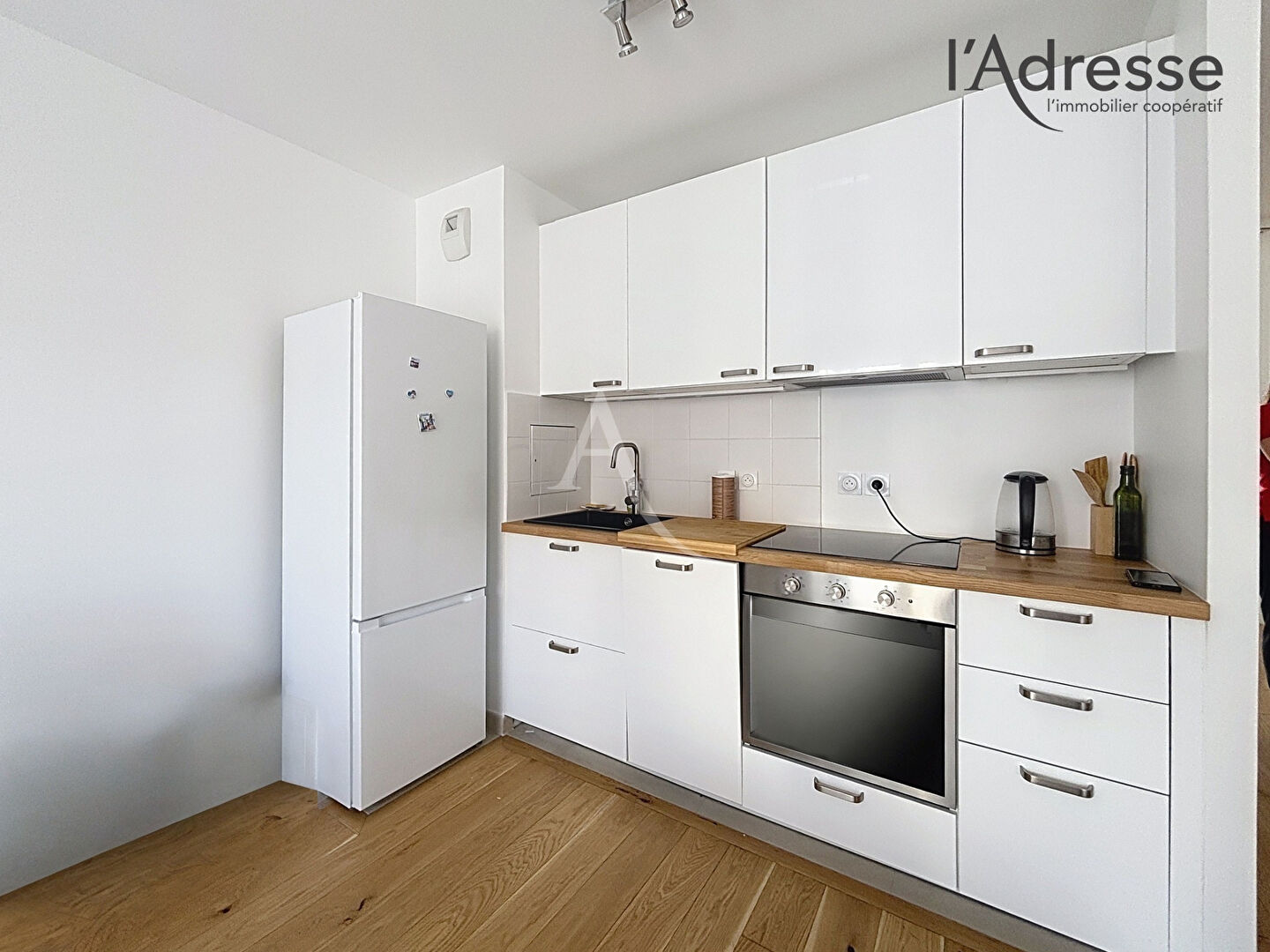 Photo Appartement d'exception à deux pas du Parc de Saint-Cloud - 3 pièces 71m² avec balcon, cave et parking image 4/6