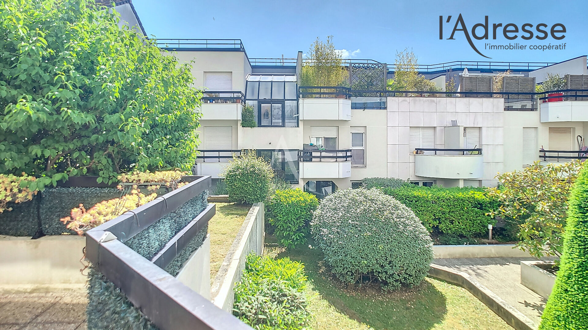 Photo Appartement 2 pièces 67m² avec jardin, terrasse, cave et parking image 6/6