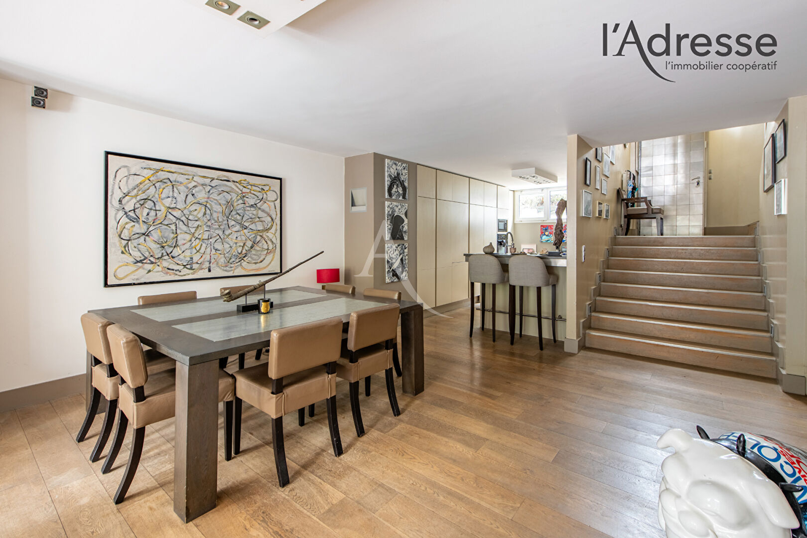 Photo Duplex 120m² - 2 parking - Cave - Terrasse image 6/6