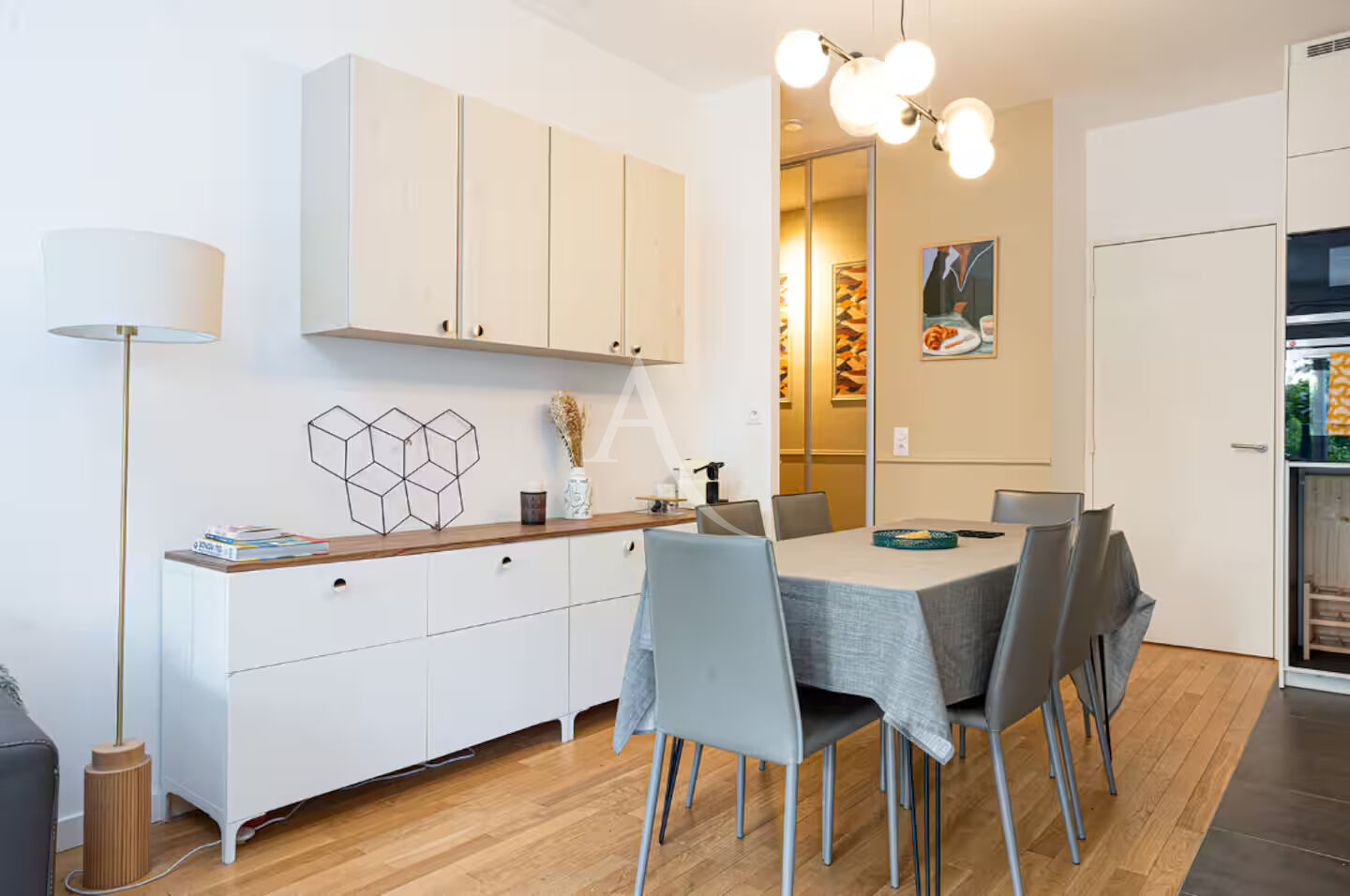 Photo ÉLÉGANT 4PIECES DE 76M² AVEC 2 TERRASSES - CALME & RARE AUX PORTES DE PARIS image 5/6