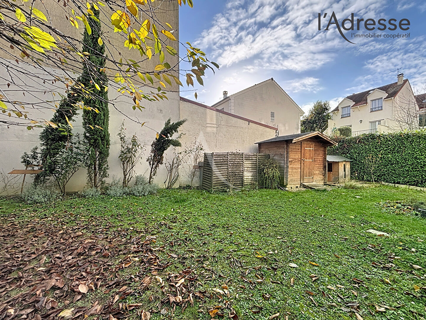 Photo Suresnes - Appartement 3 pièces de 58 m² avec jardin 200 m² - Parking et Cave - 2ème parking en sus image 3/6