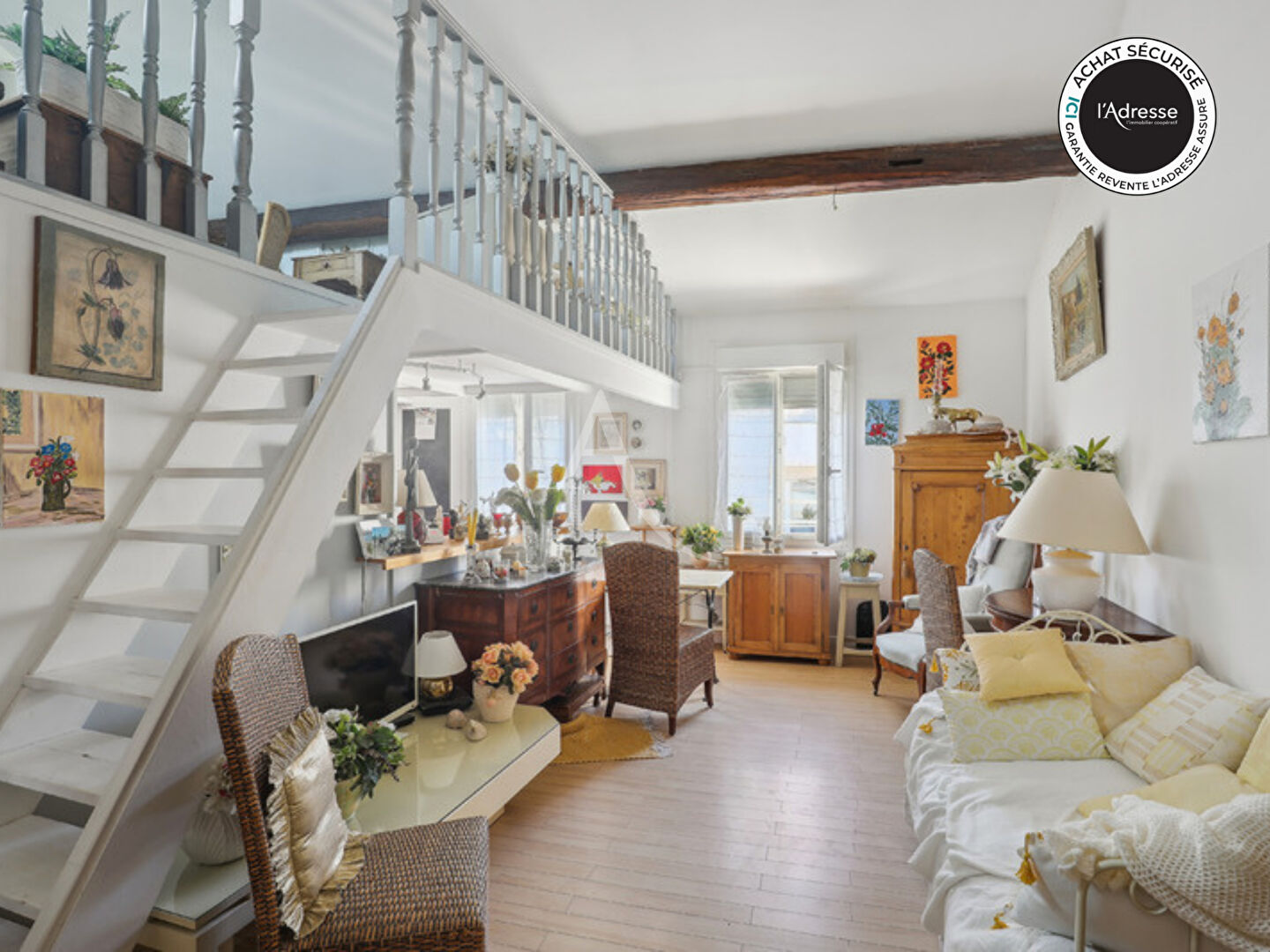 Photo Appartement 3 pièces - Centre-ville - Cave - Dernier étage image 1/6