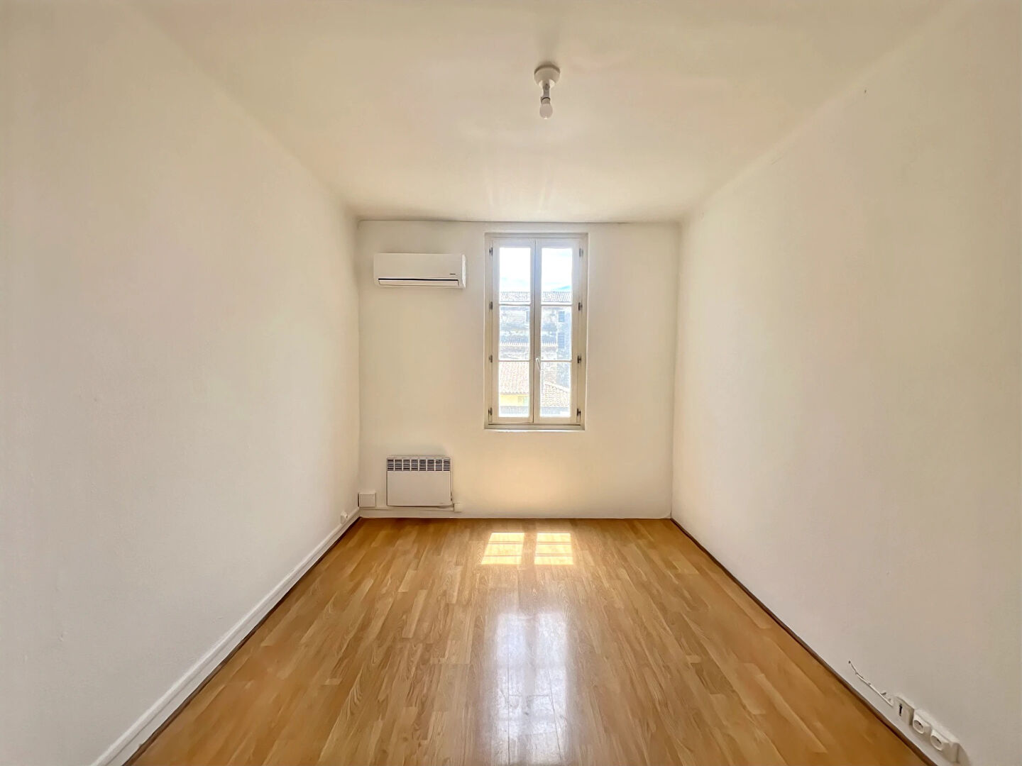 Photo Appartement Avignon 3 pièces 45.33 m2 INTRA-MUROS image 3/6